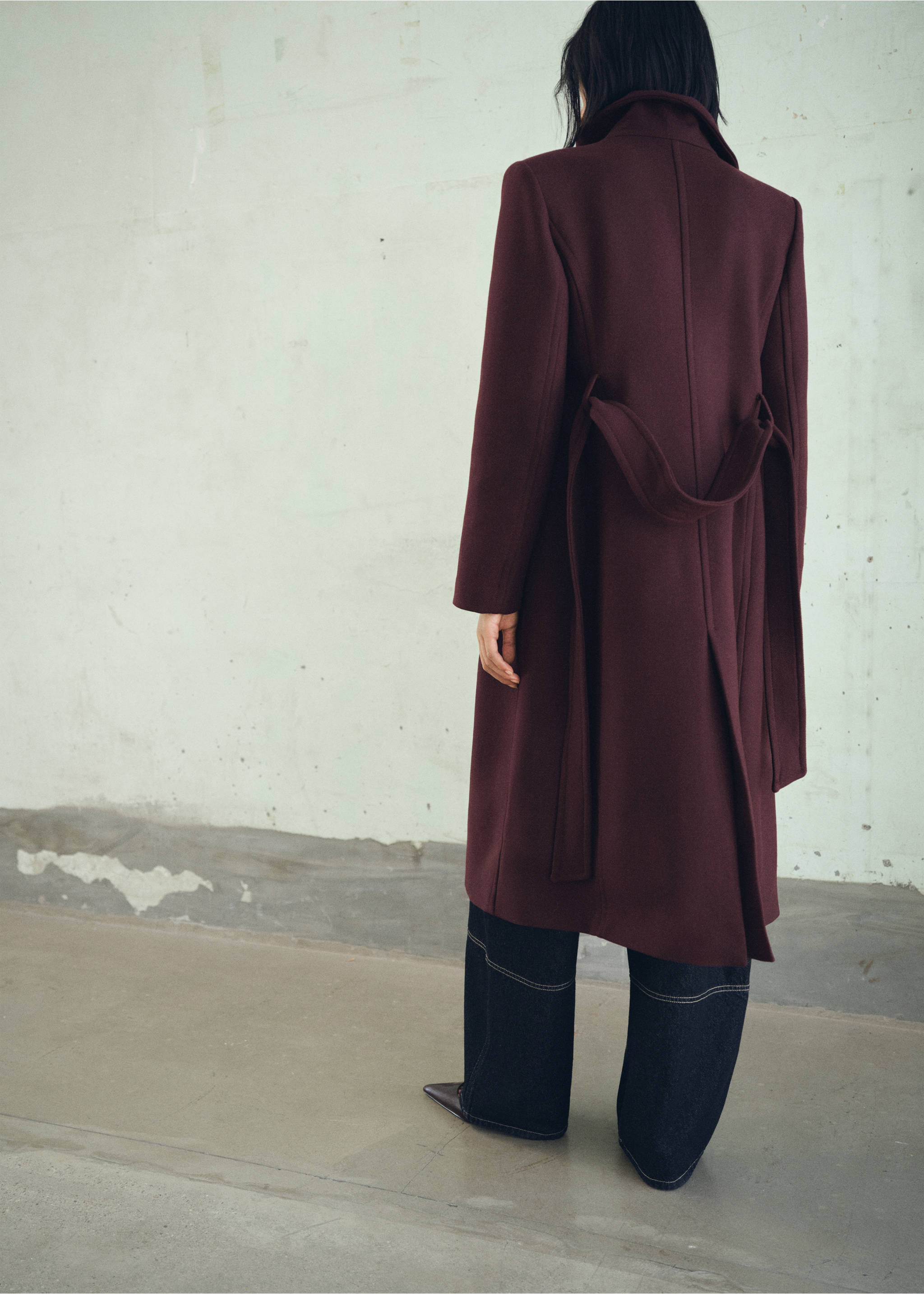 Manteco wool coat with belt - Reverse of the article, Maroon. Ref: 17066744-00.