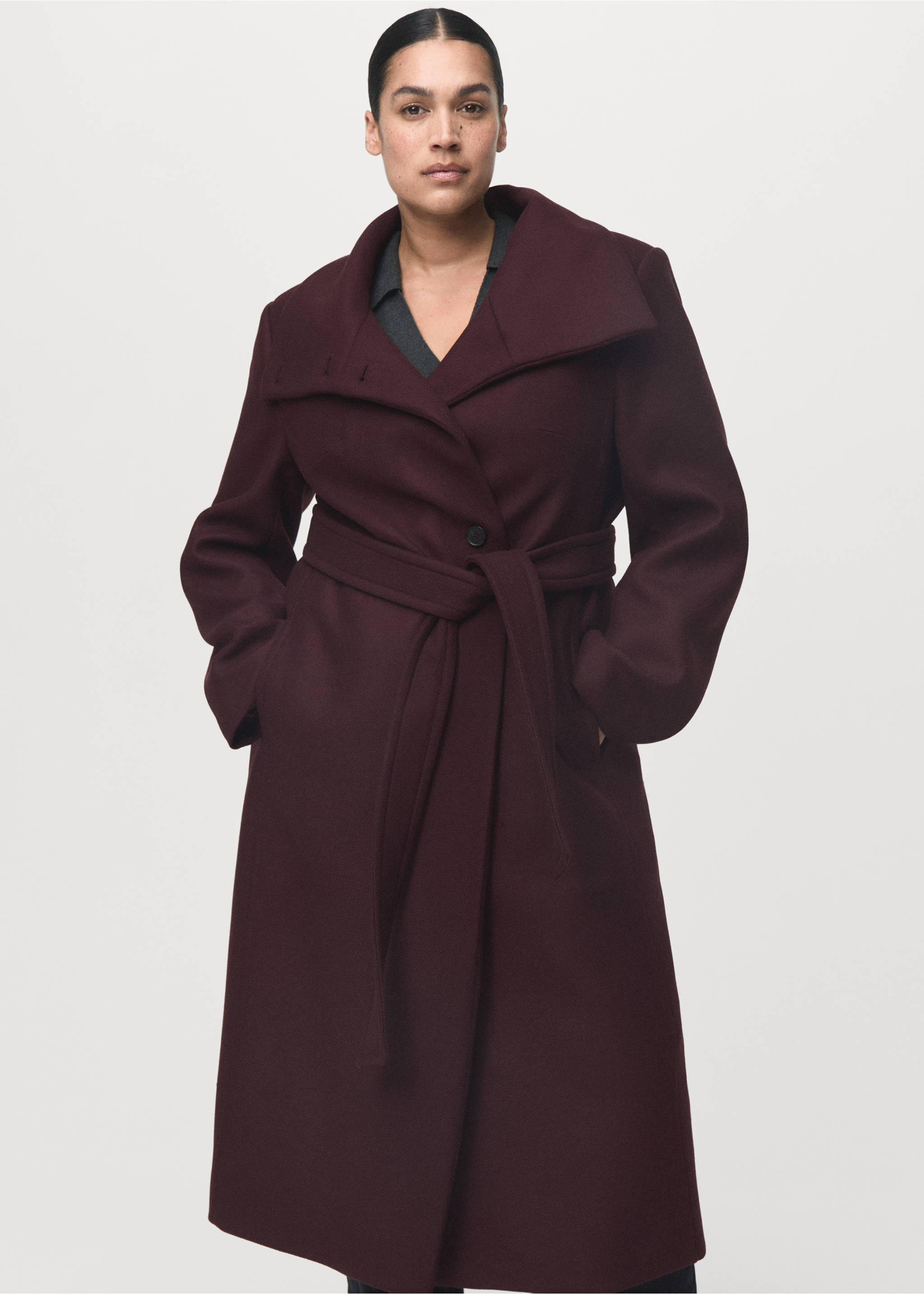 Manteco wool coat with belt - Details of the article 5, Maroon. Ref: 17066744-00.