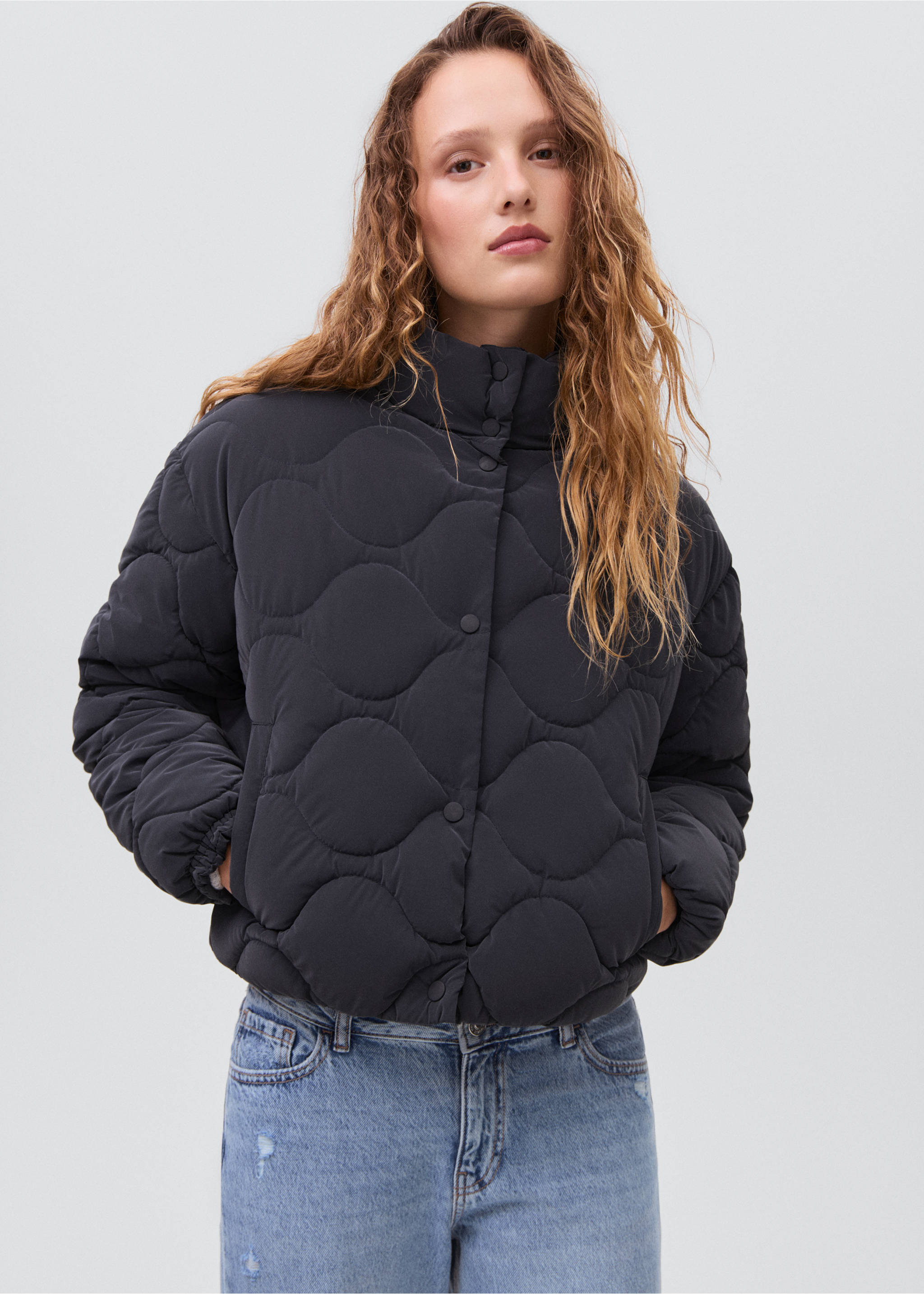 Непромокаемый стеганый анорак в ромбы - Средний план, Темно-синий. Ref: 17067759-00.