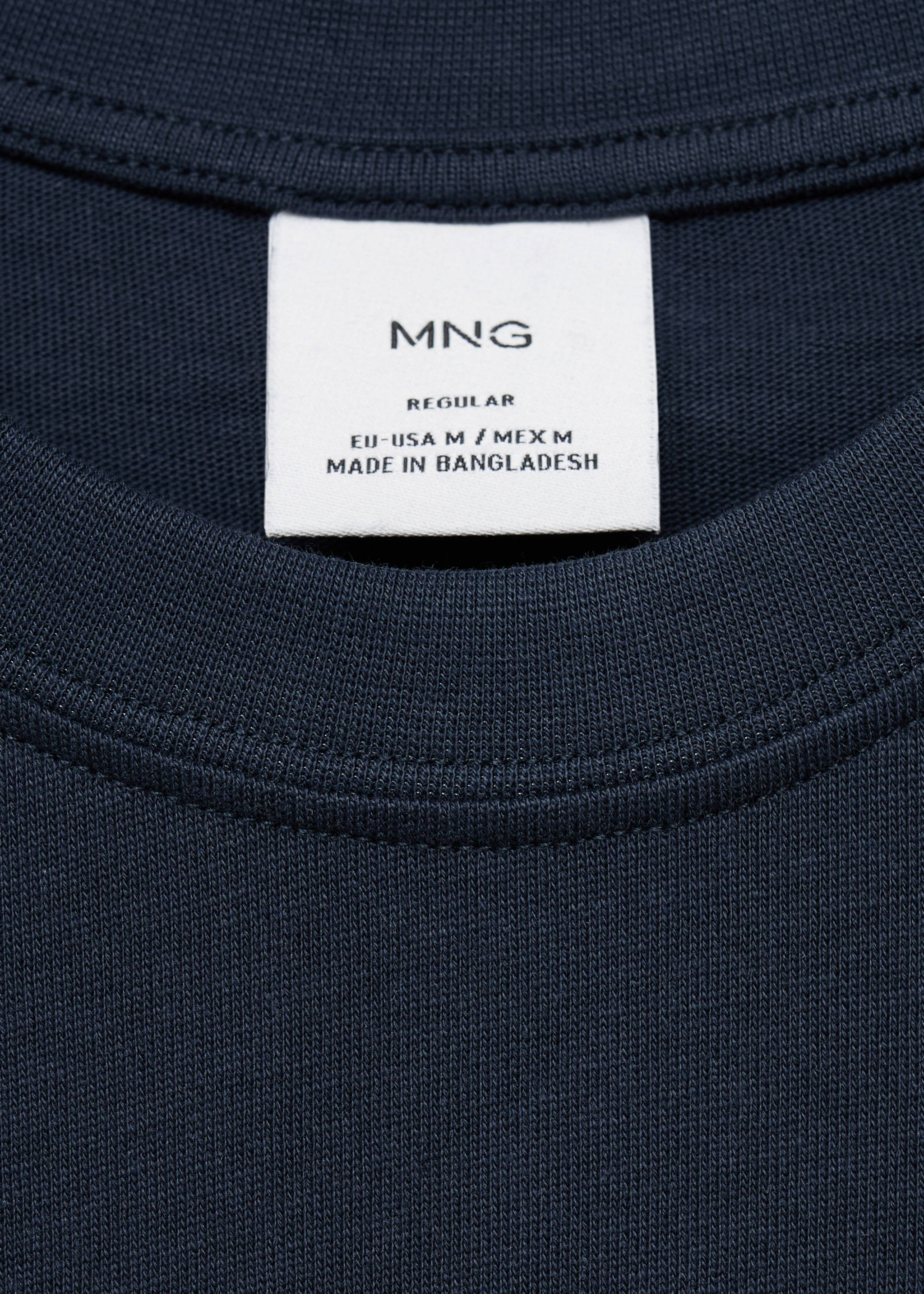 Футболка 100% хлопок с текстом - Деталь изделия 0