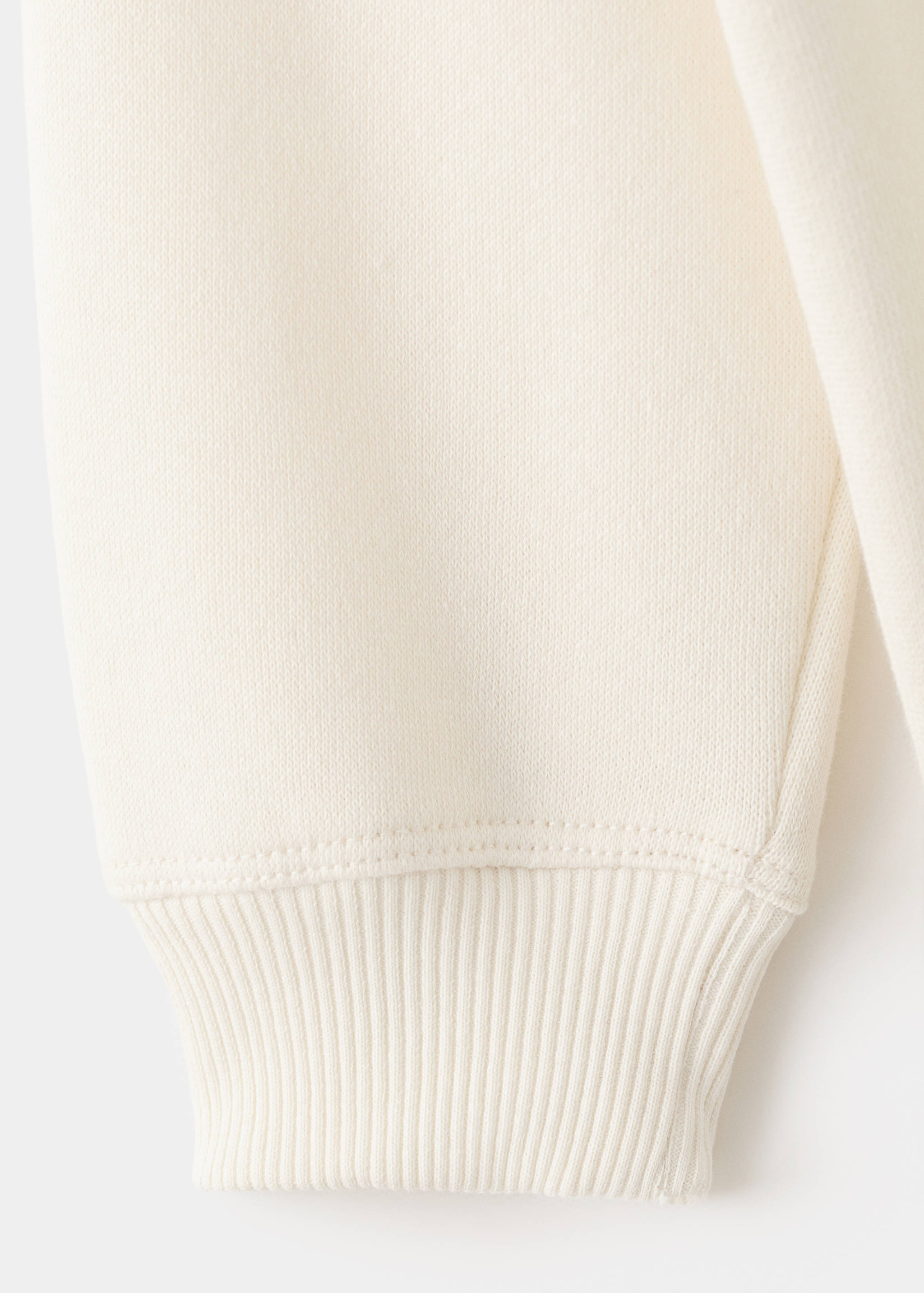 Суитшърт с принт и качулка - Данни за артикула 0