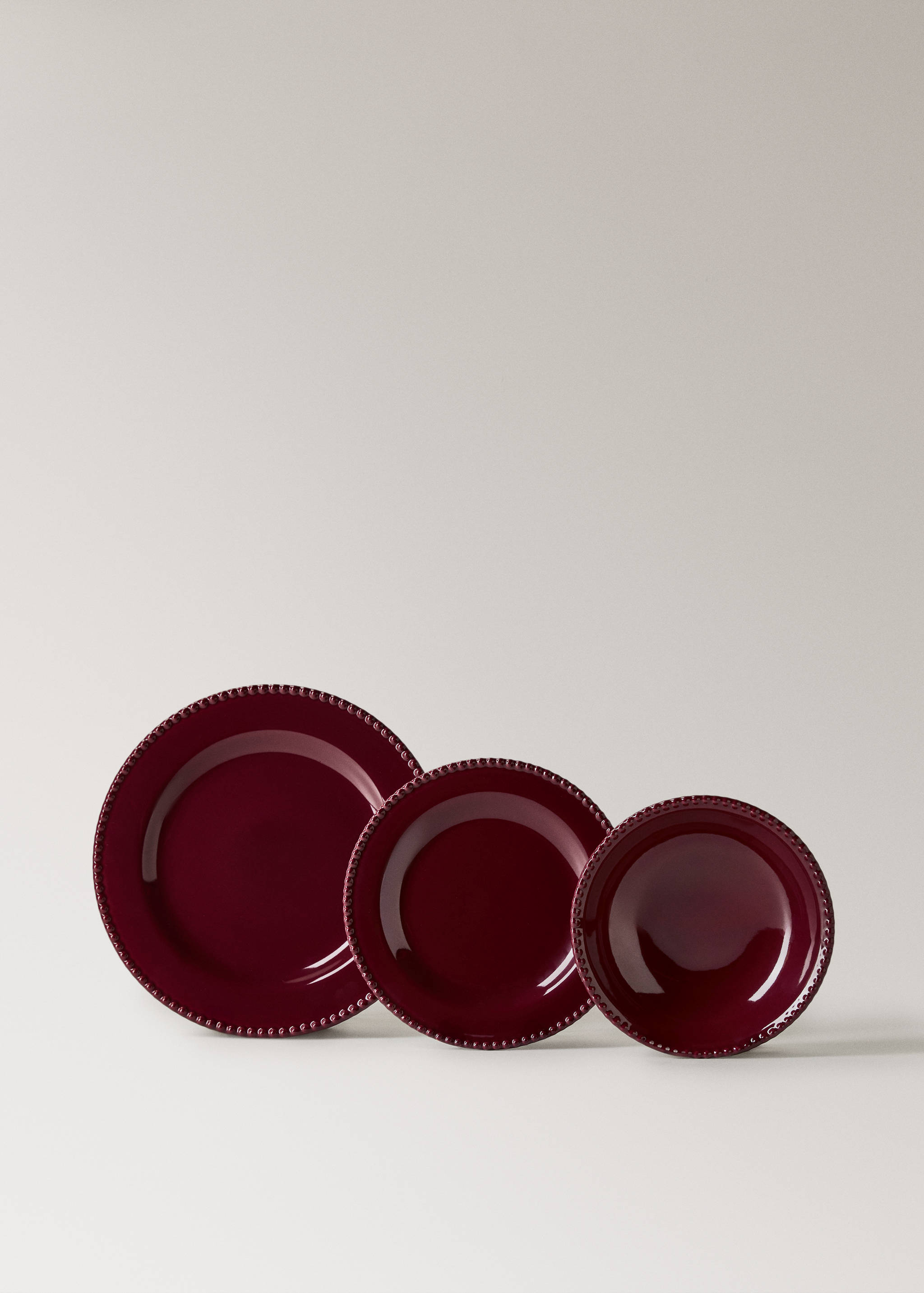 Prato sobremesa grés relevo - Pormenor do artigo 3