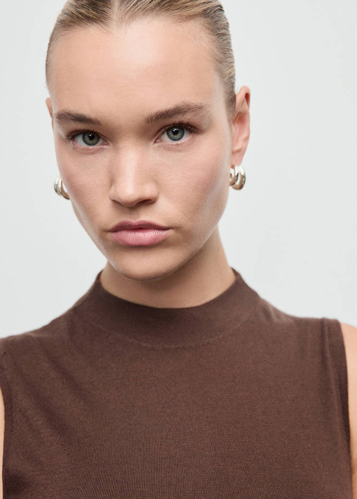 Perkins-neck knitted dress — Chocolate