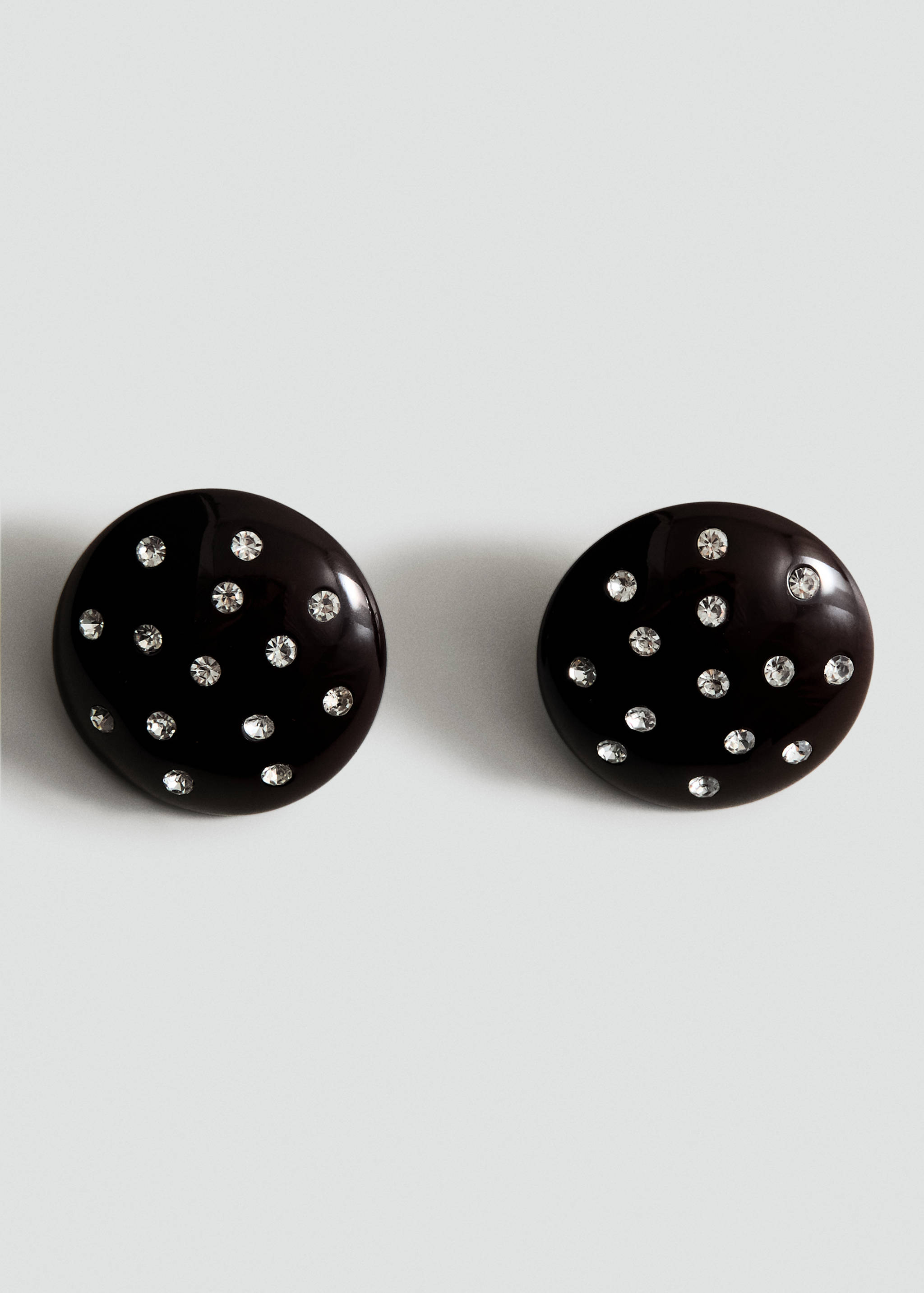 Boucles d'oreilles rondes avec ornements en cristaux - Article sans modèle