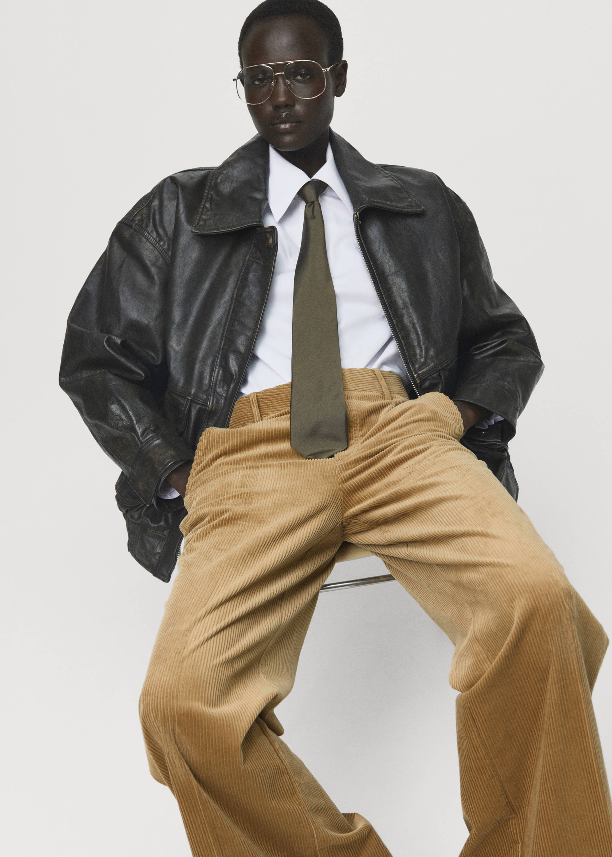 Wide leg corduroy trousers - Details of the article 2