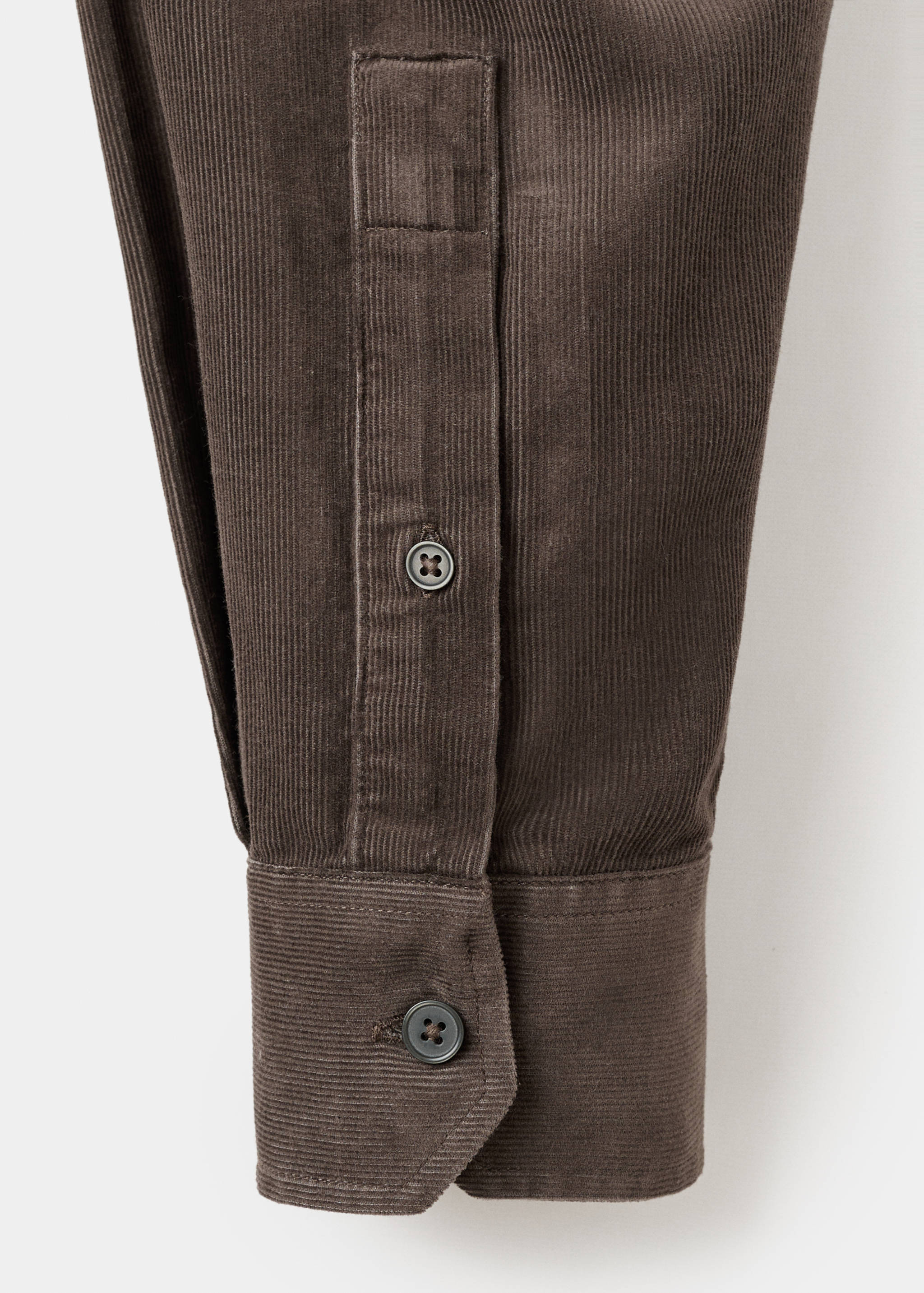 Skjorta i microcorduroy med klassisk passform - Detaljer om artikeln 0