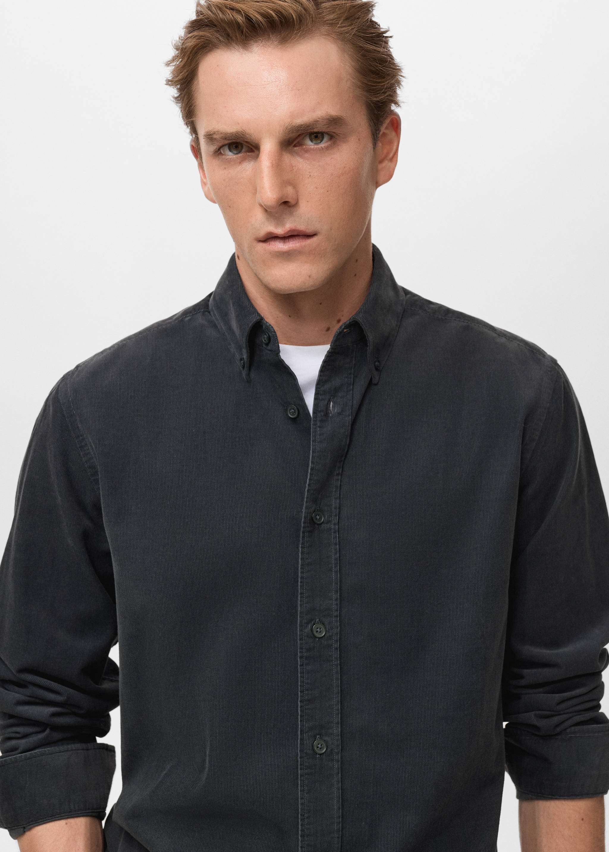 Classic-fit micro-corduroy shirt - Details of the article 1