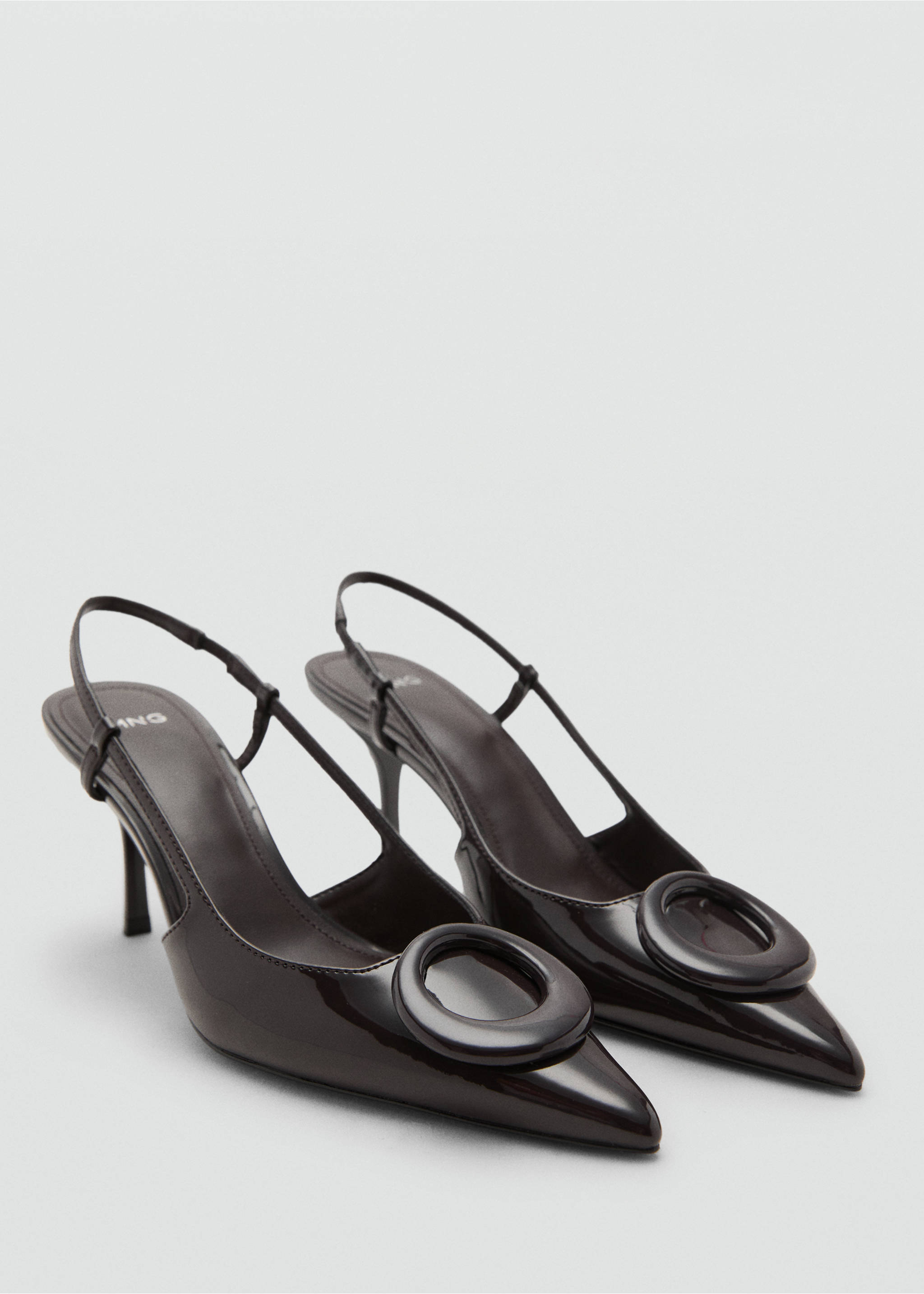 Patent leather high-heeled shoes with ring detail - Medium plane, Chocolate. Ref: 17067904-00.