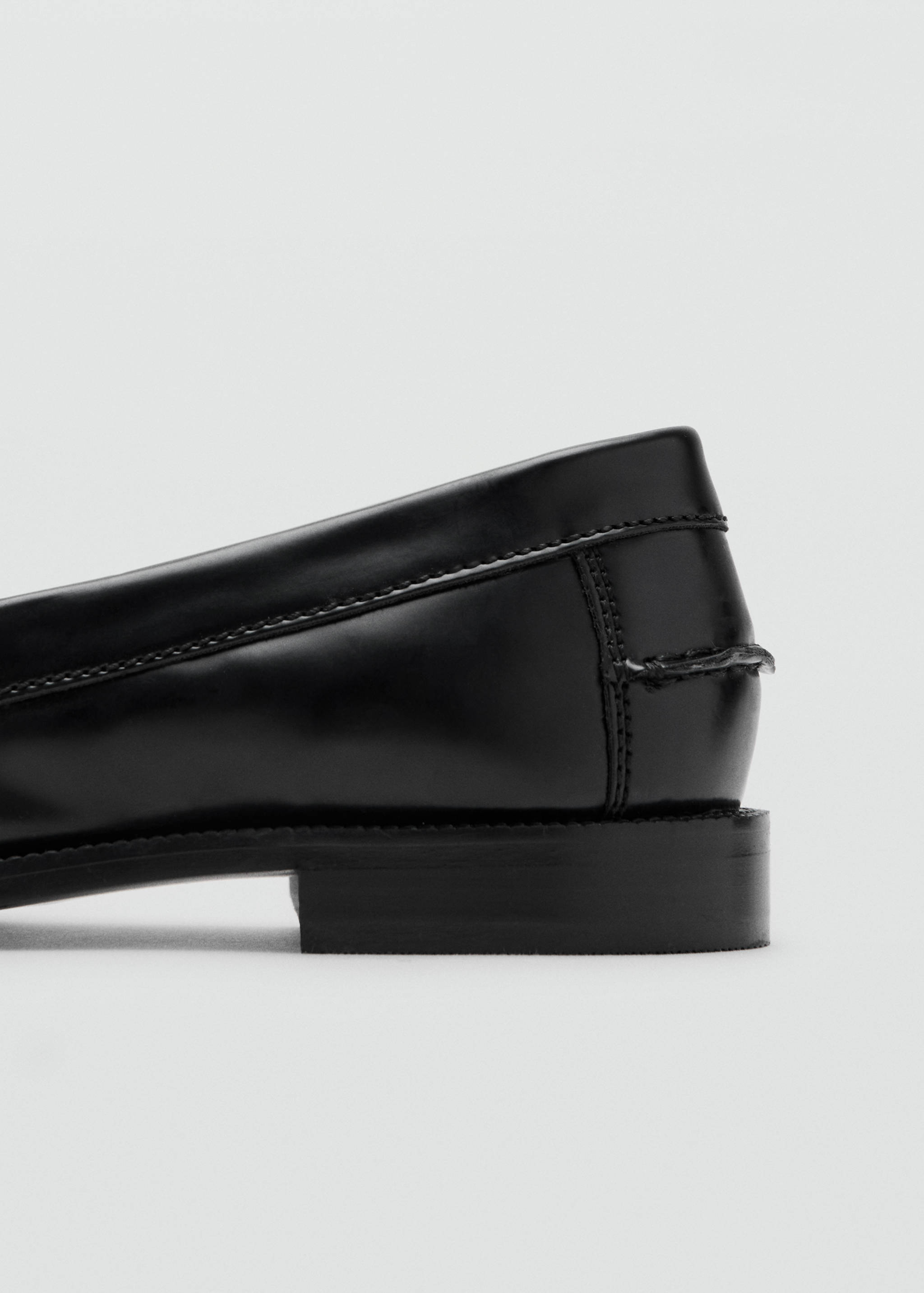 Classic loafers - Details of the article 1