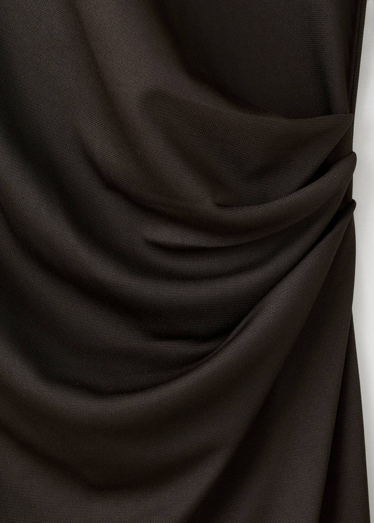 Fitted dress with bell sleeves — Brown