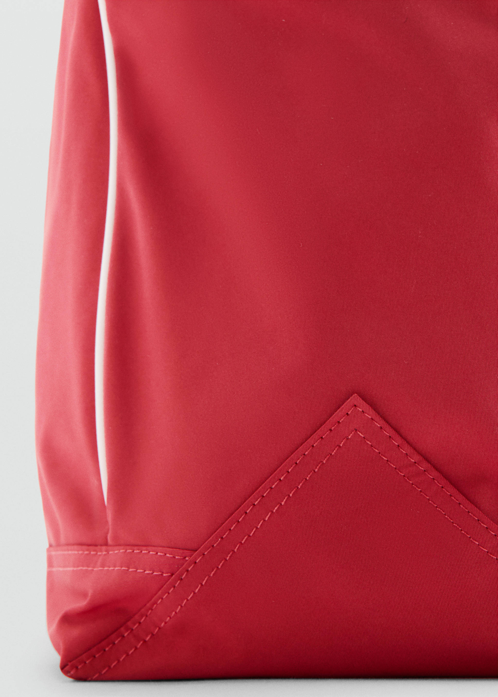 Maxi bag with contrasting trim - Details of the article 1