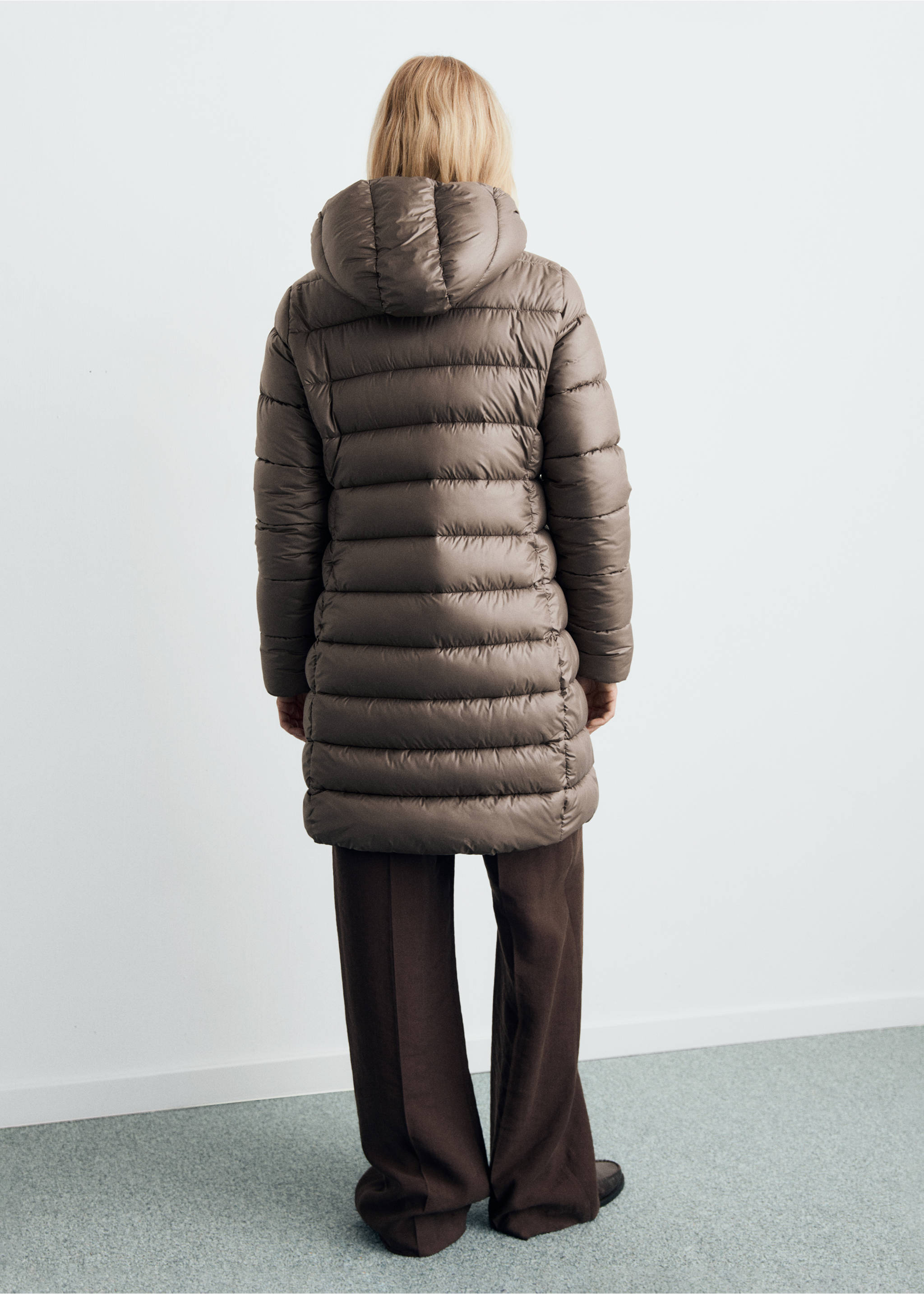 Anorak midi matelassé capuche - Verso de l’article, Marron moyen. Ref: 17068265-00.