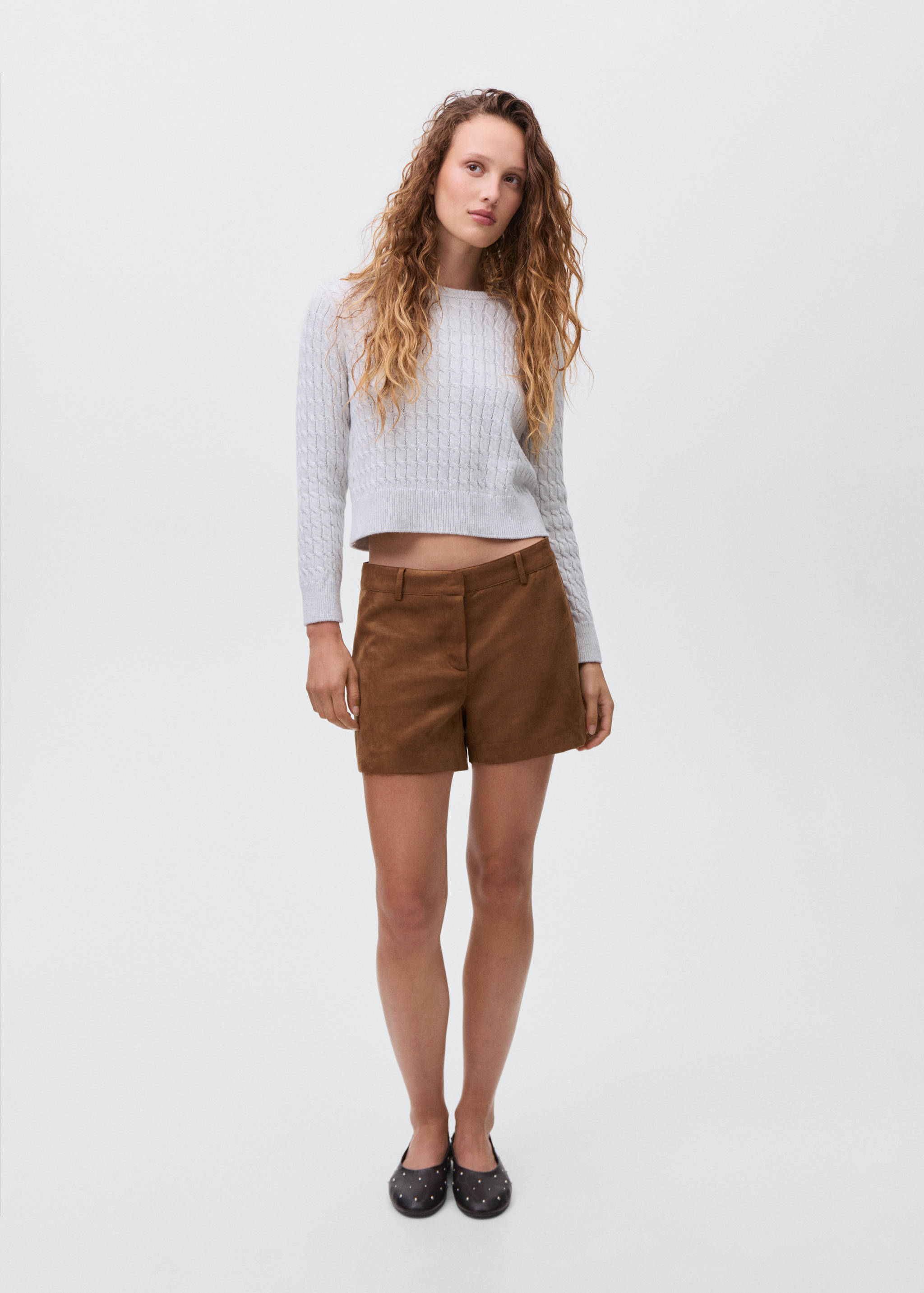 Suede-effect shorts - General plane