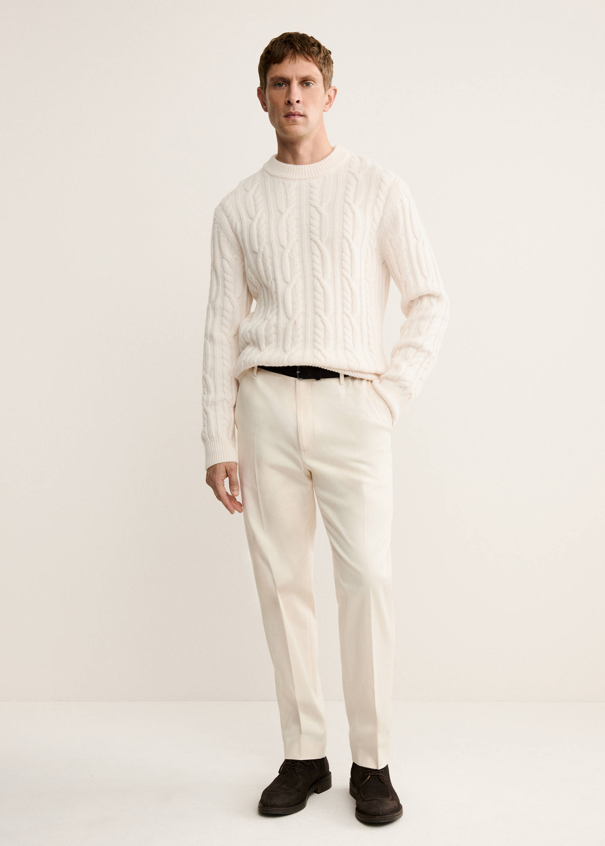 100% wool braided sweater - General plane