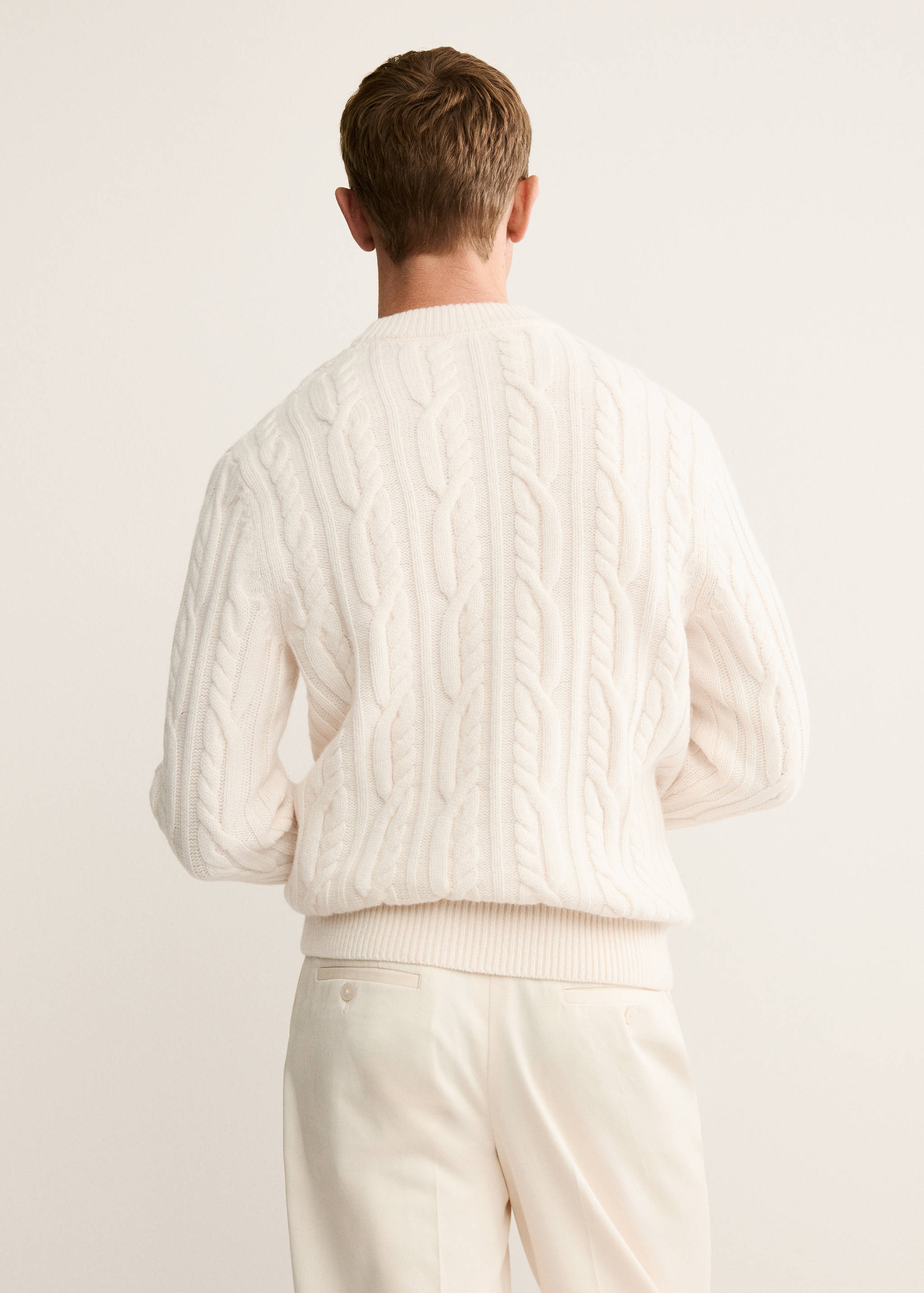 100% wool braided sweater - Reverse of the article