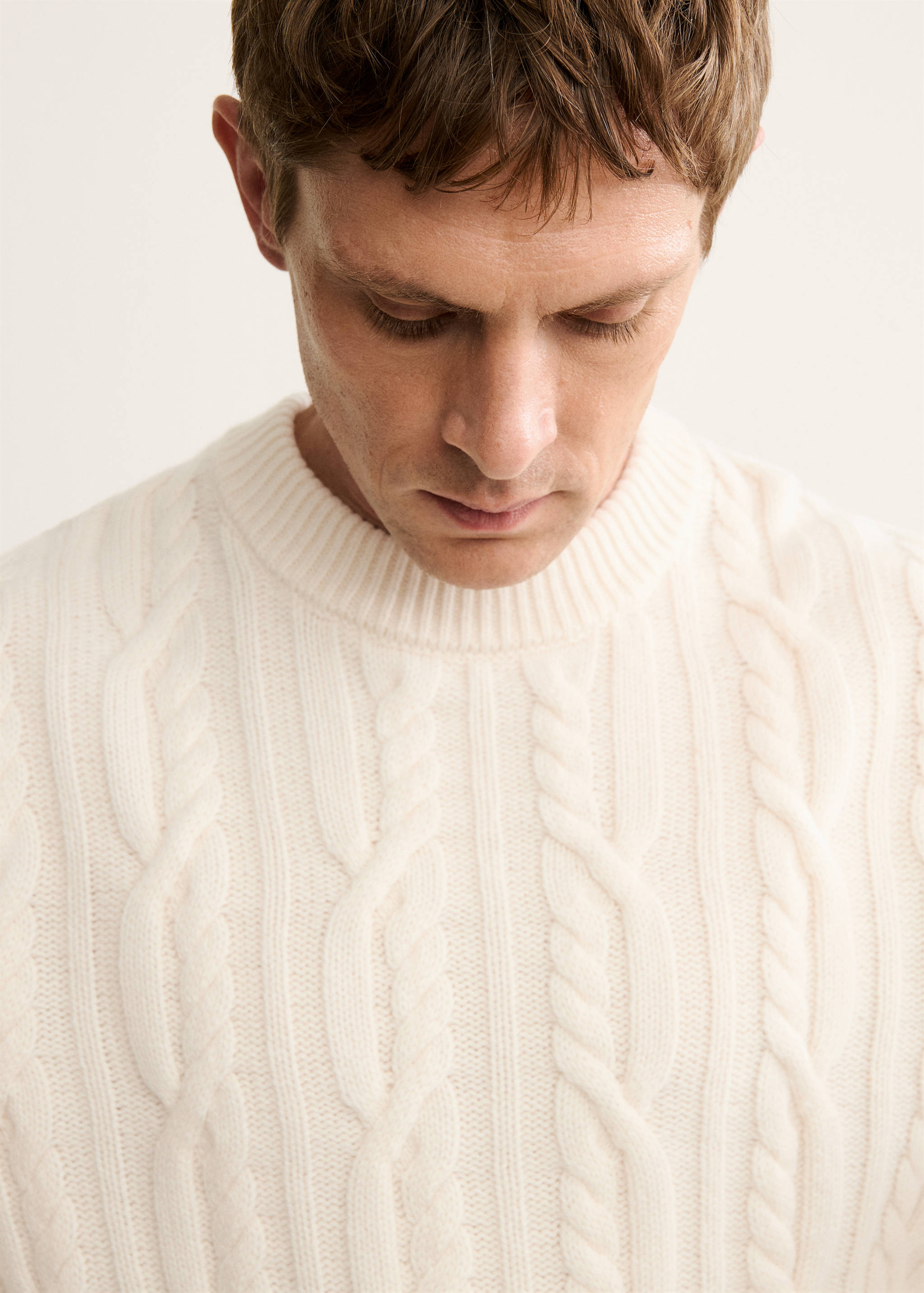 100% wool braided sweater - Details of the article 1
