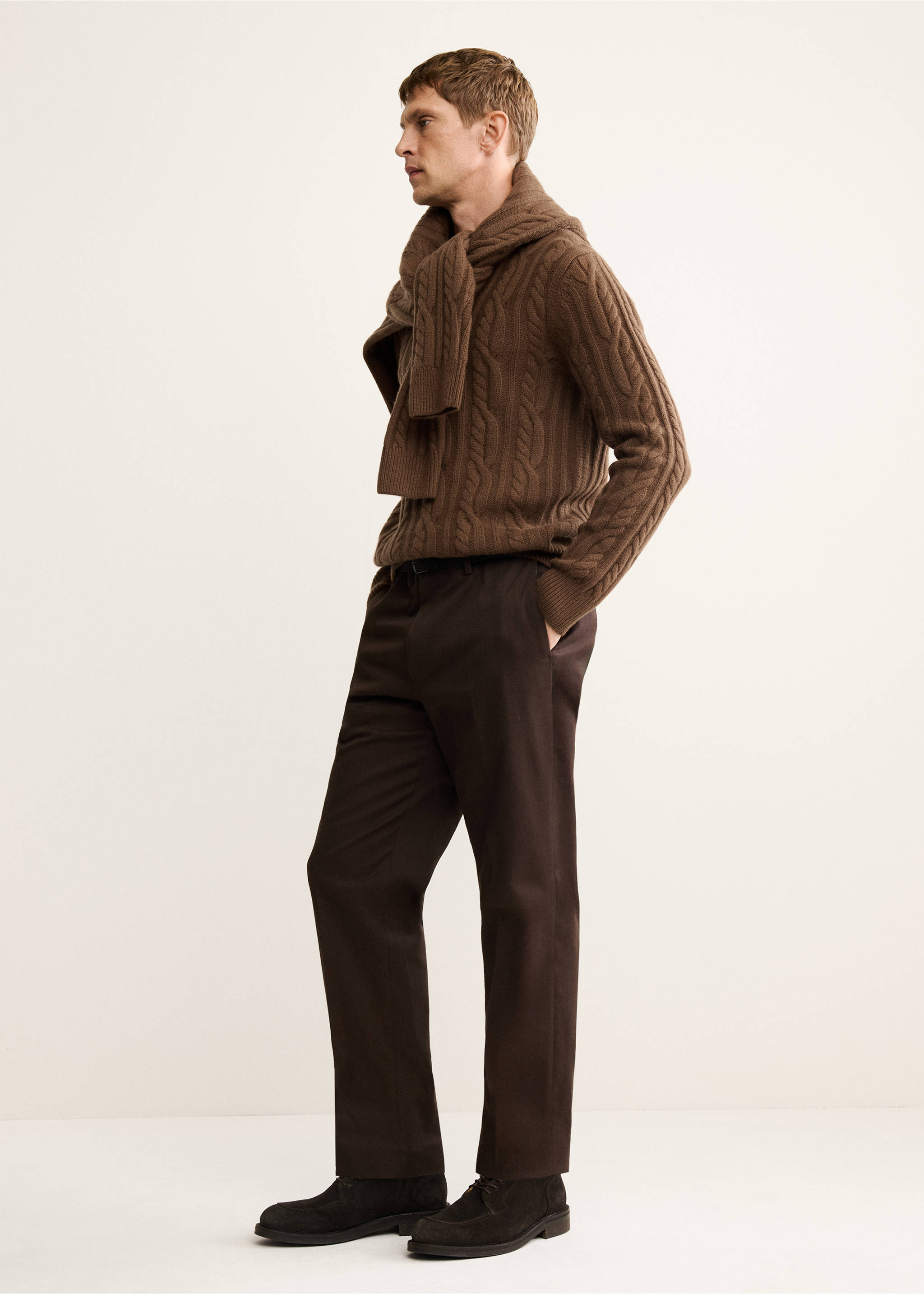 100% wool braided sweater - Details of the article 2, Caramel. Ref: 17068278-00.