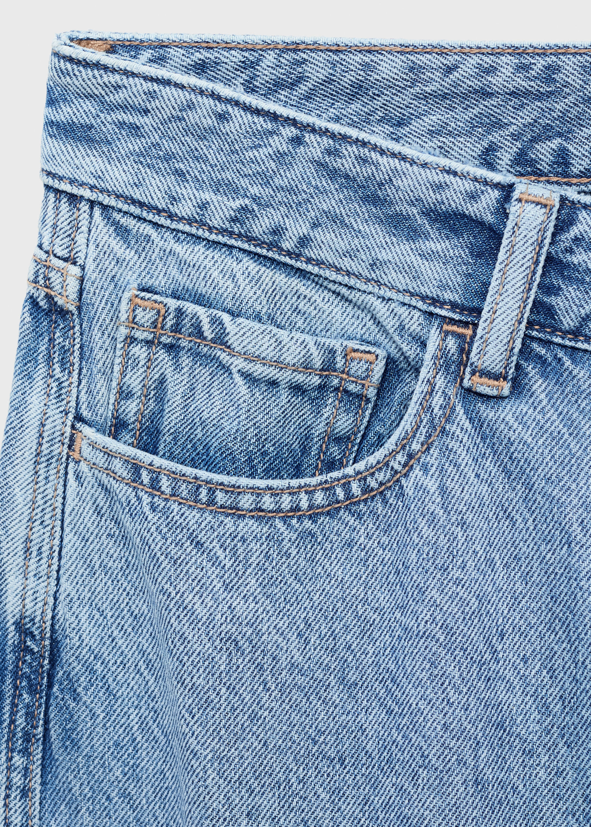 Balloon-Jeans mit mittlerer Bundhöhe - Detail des Artikels 0