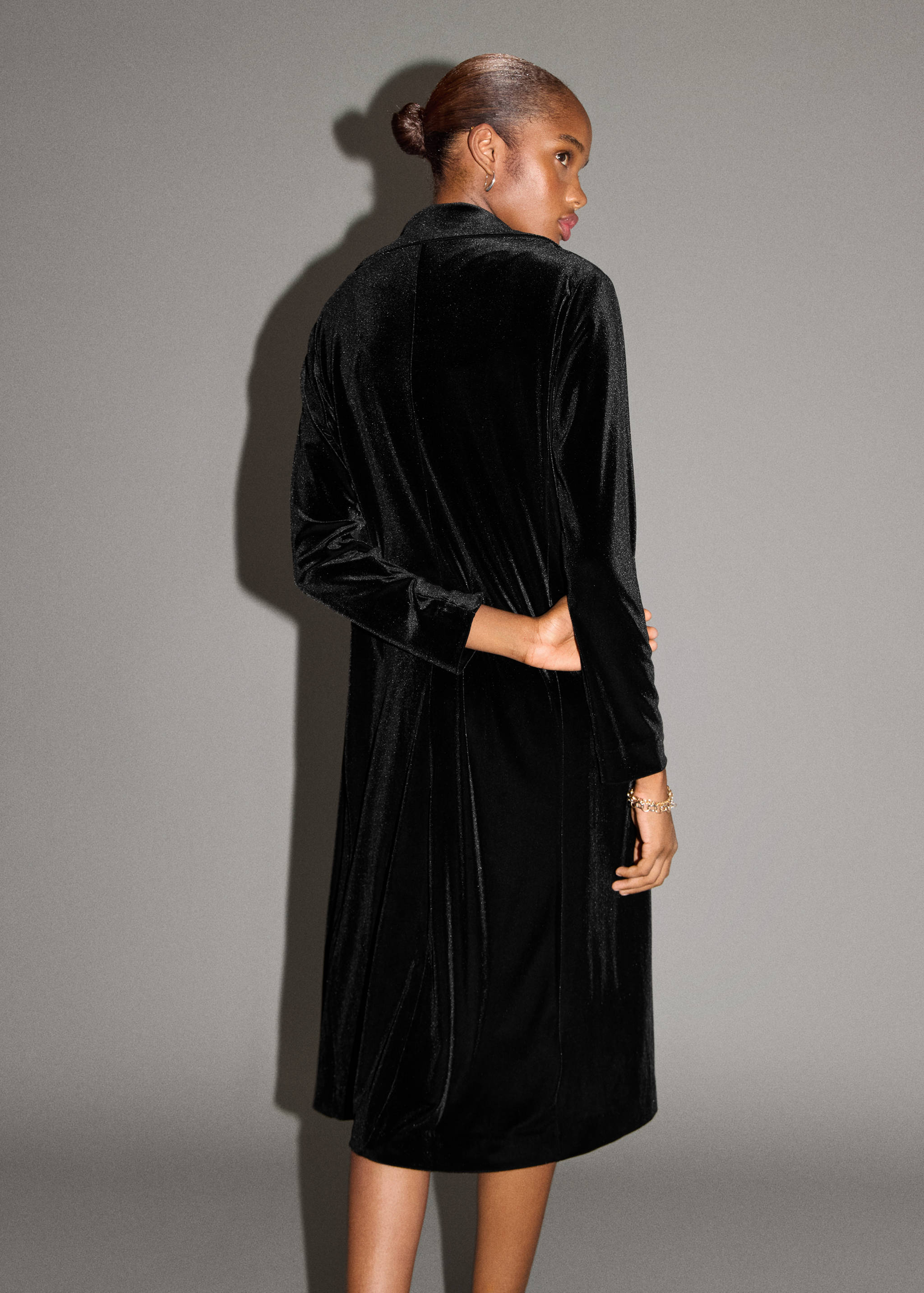 Long velvet jacket - Reverse of the article