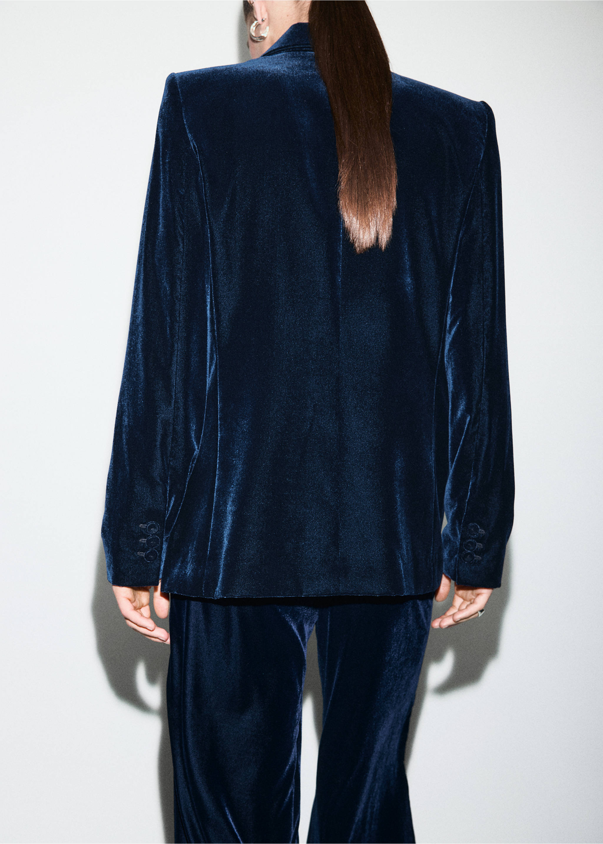 Double-breasted velvet jacket - Reverse of the article, Navy. Ref: 17068287-00.