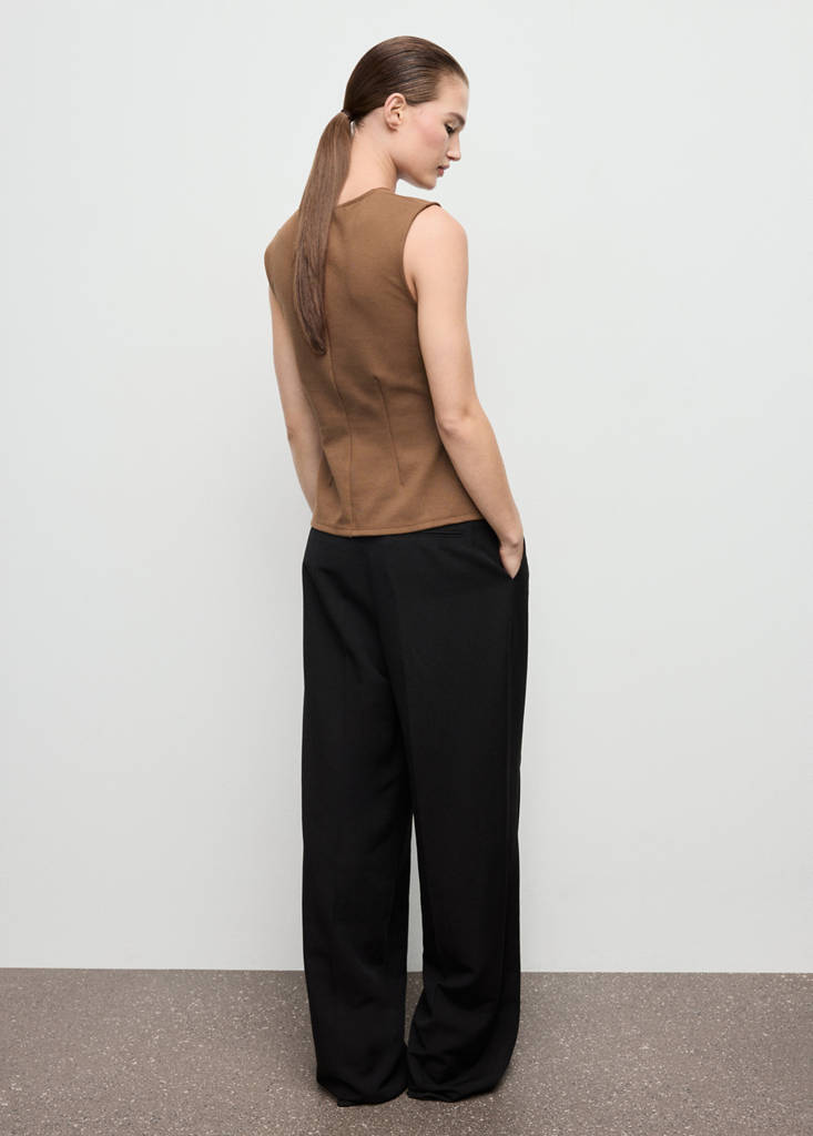 Fitted top with wide straps — Medium Brown