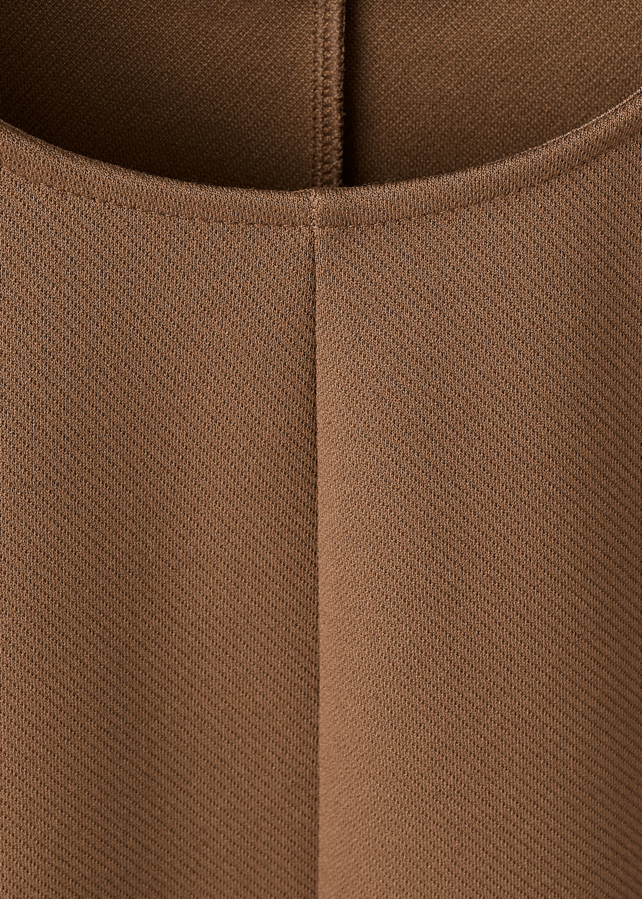 Top ajusté à larges bretelles - Détail de l'article 8