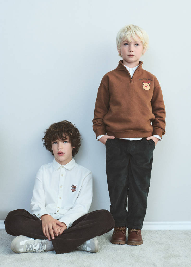 Shirt with reindeer embroidery — Off White