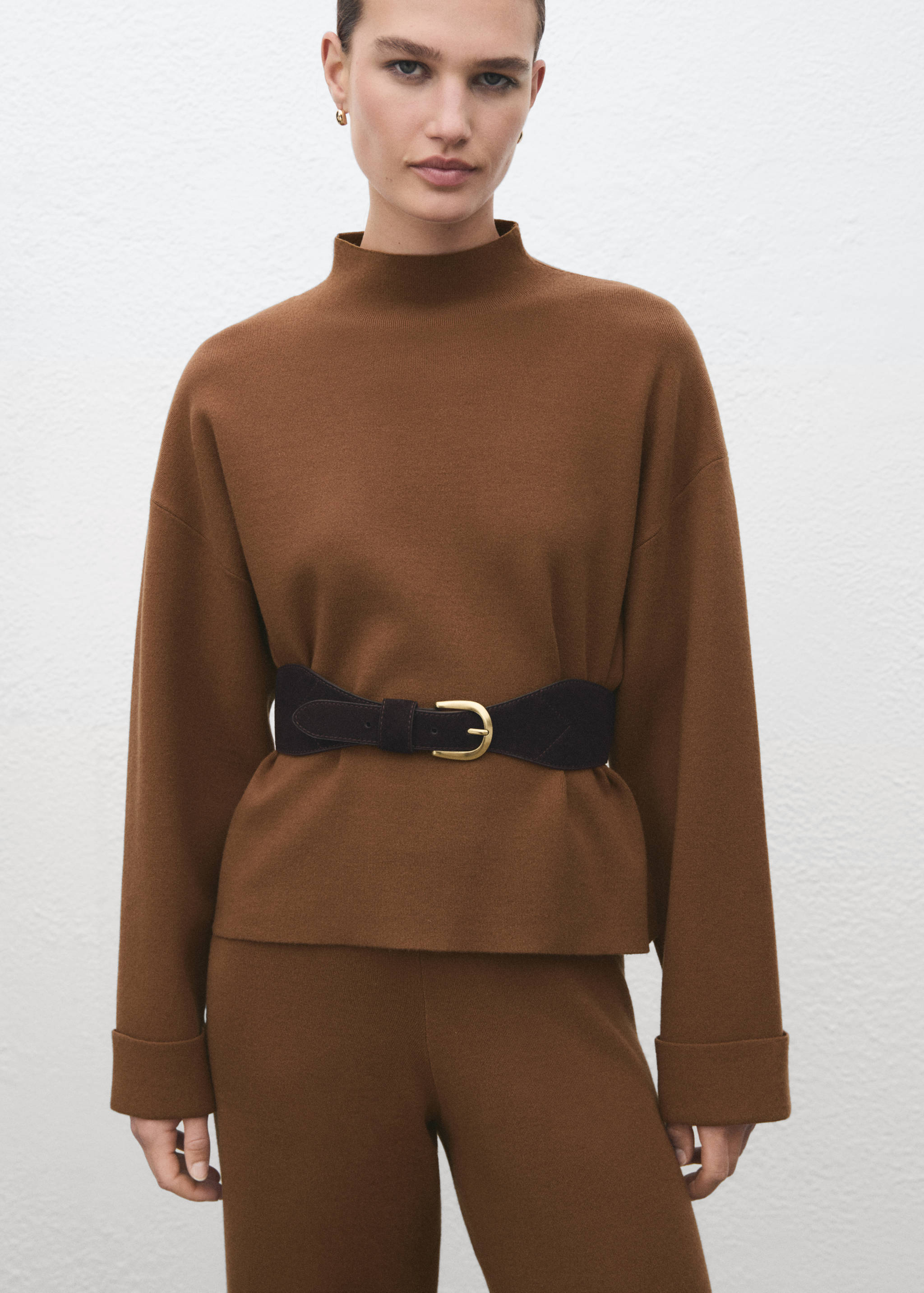 High collar sweater - Details of the article 2
