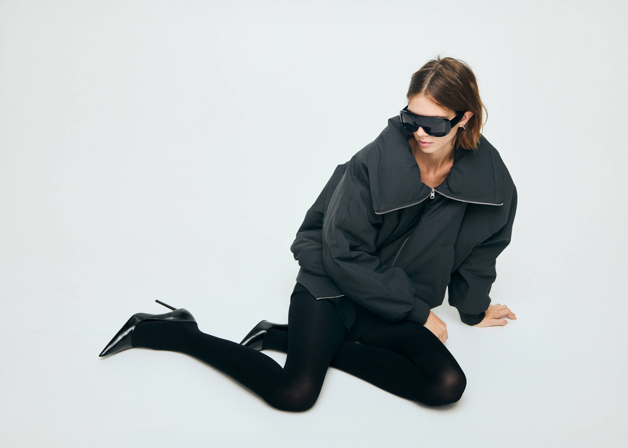 Funnel-neck bomber jacket - Details of the article 2