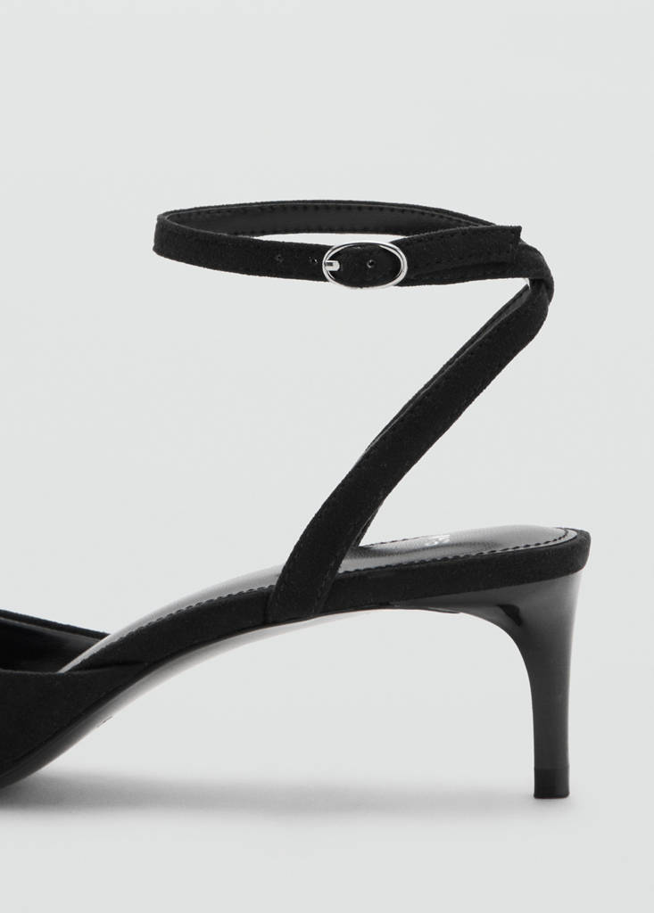 Kitten-heel pom-pom shoes — Black