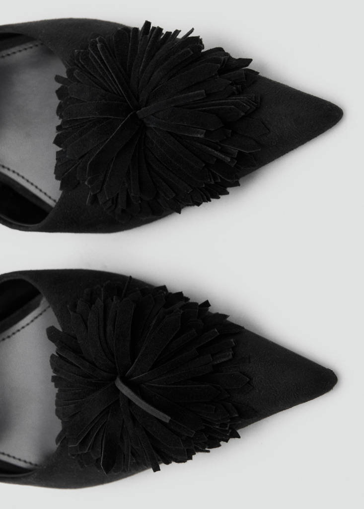 Kitten-heel pom-pom shoes — Black