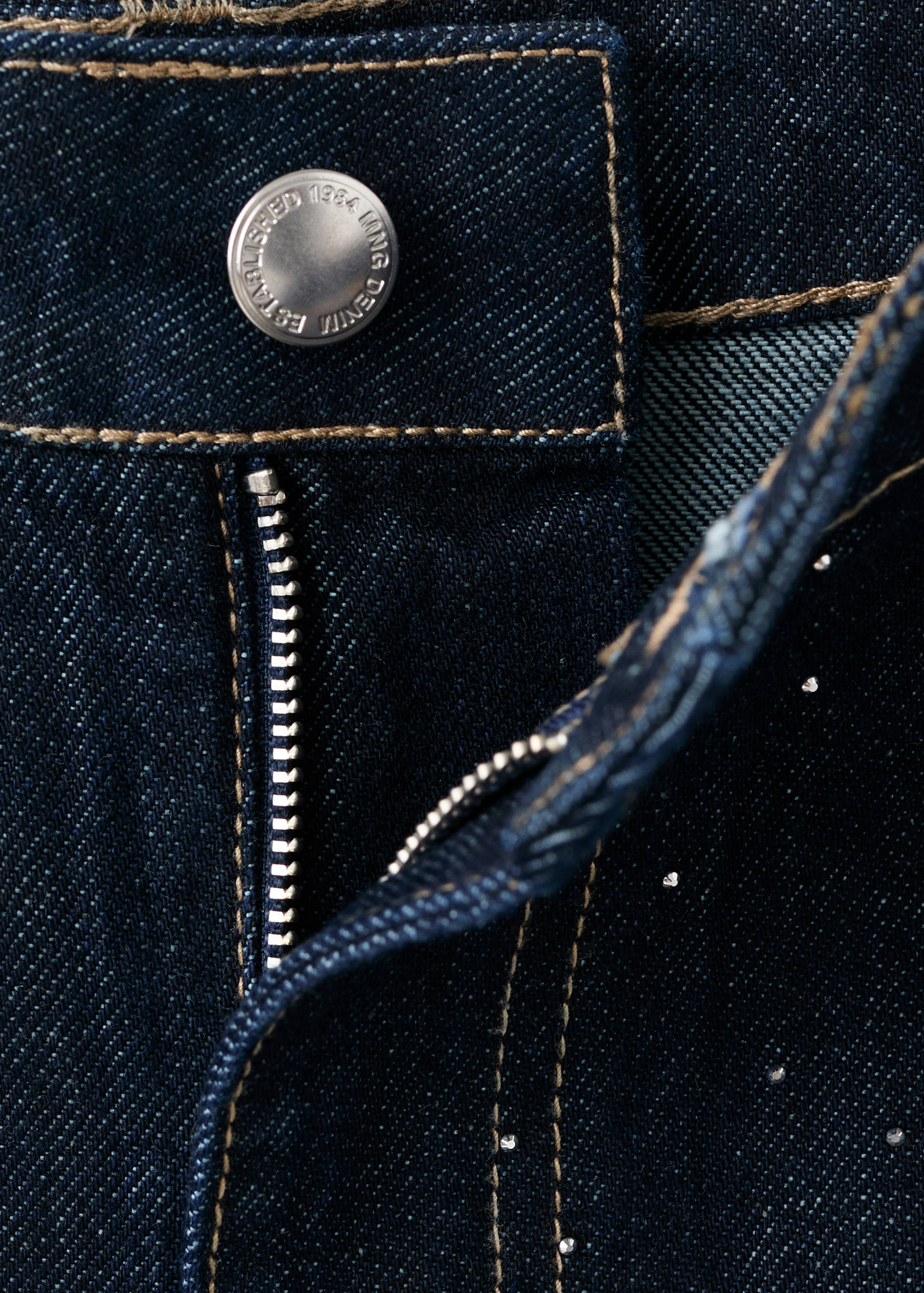 Straight jeans with rhinestone detail - Details of the article 8