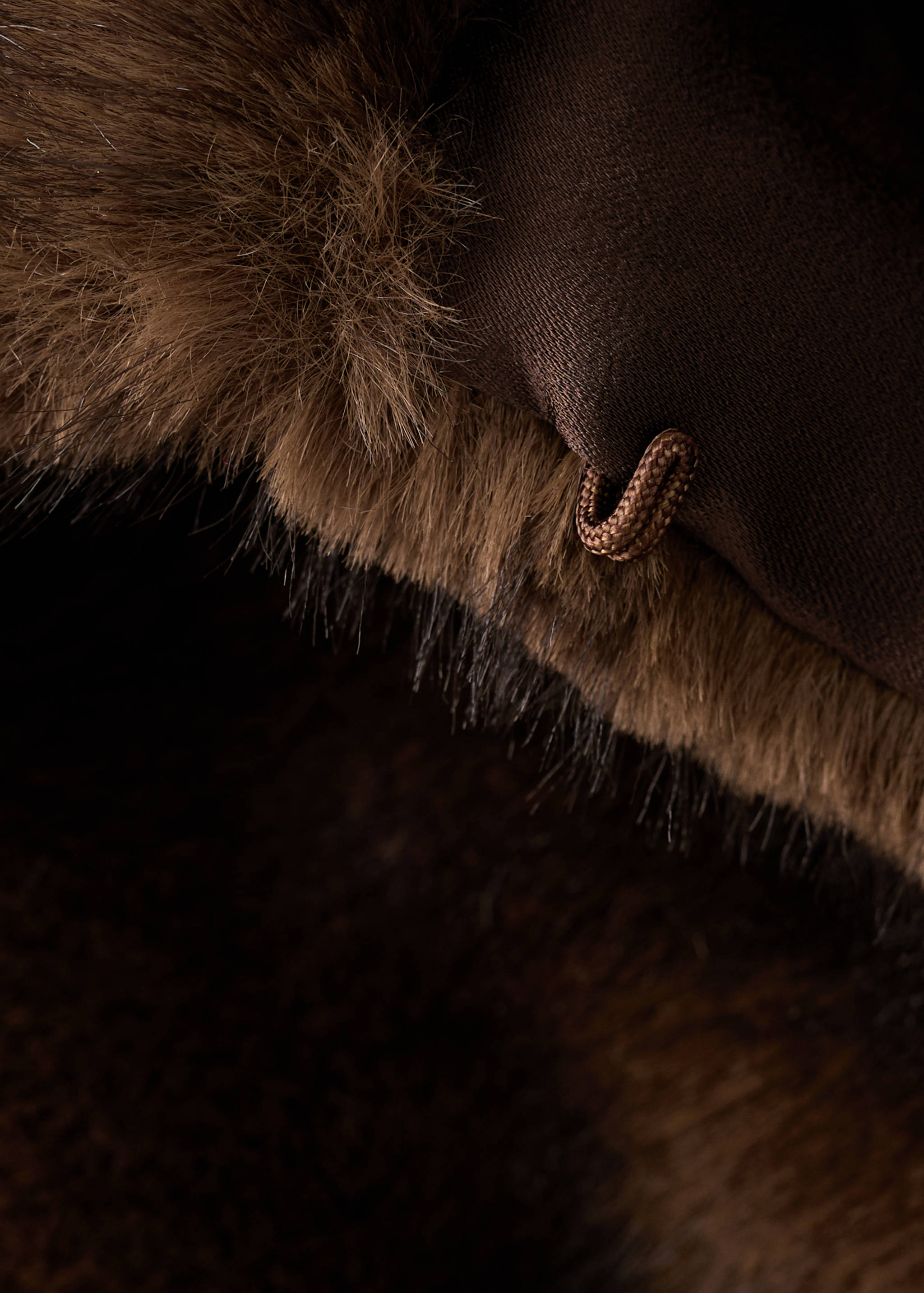 Jakke i pelseffekt med krage - Artikkeldetalj 0