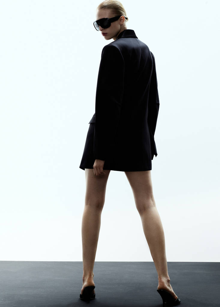 Wool-blend blazer dress — Black