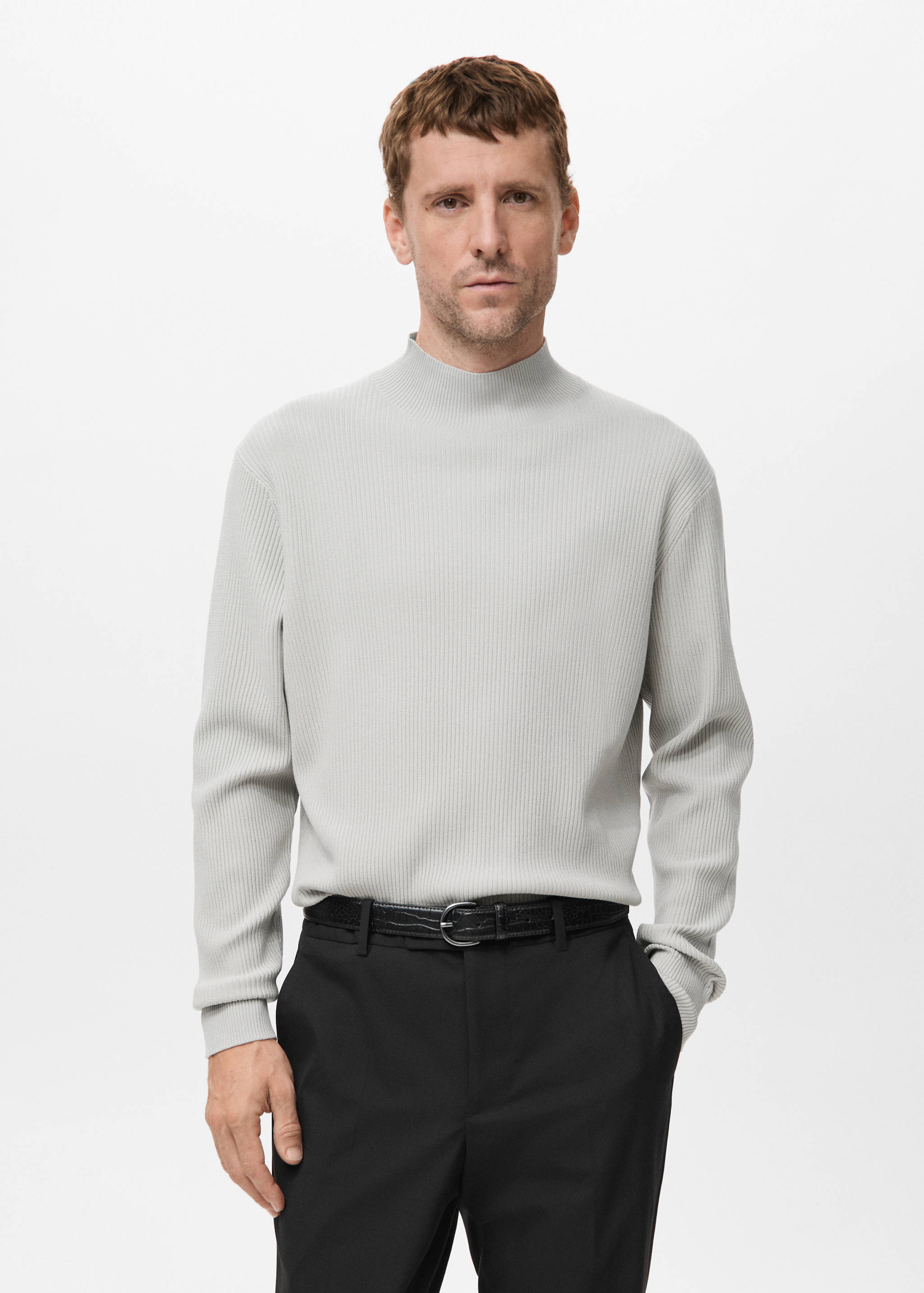 Pull col montant côtelé - Plan moyen