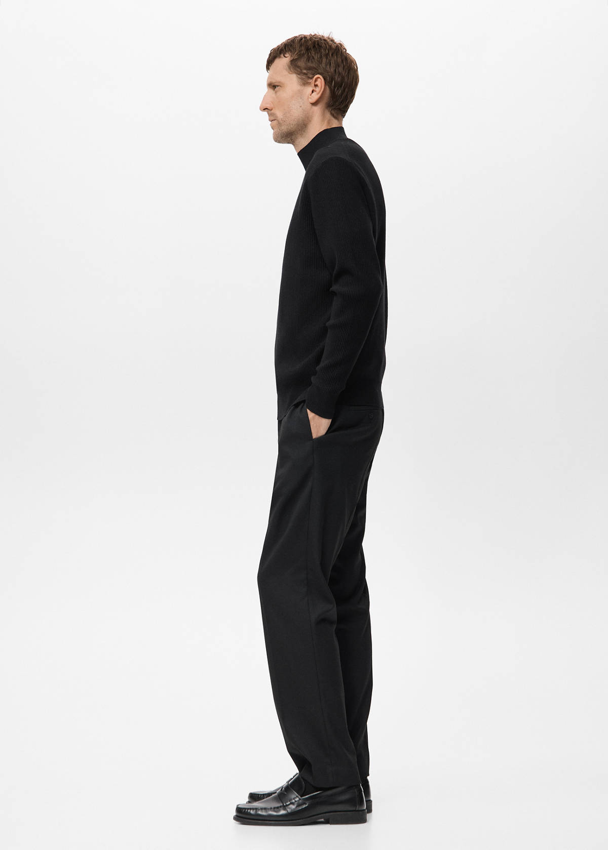 Ribbed turtleneck sweater — Black