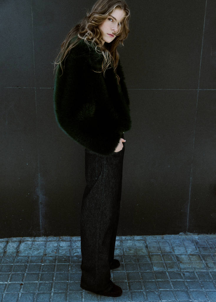 Low-rise barrel jeans — Black