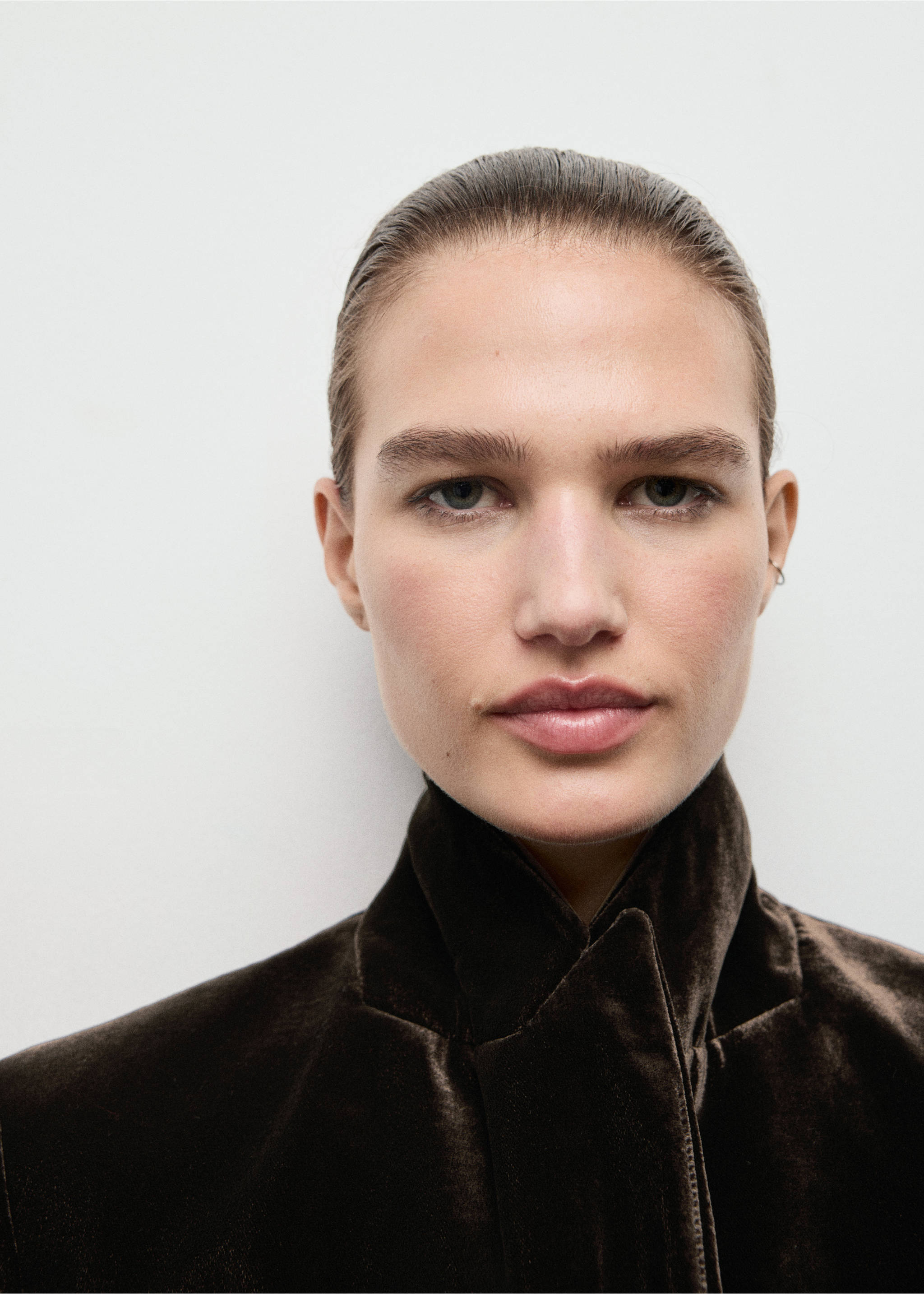 Blazer velours structuré - Détail de l'article 1, Chocolat. Ref: 17069406-00.