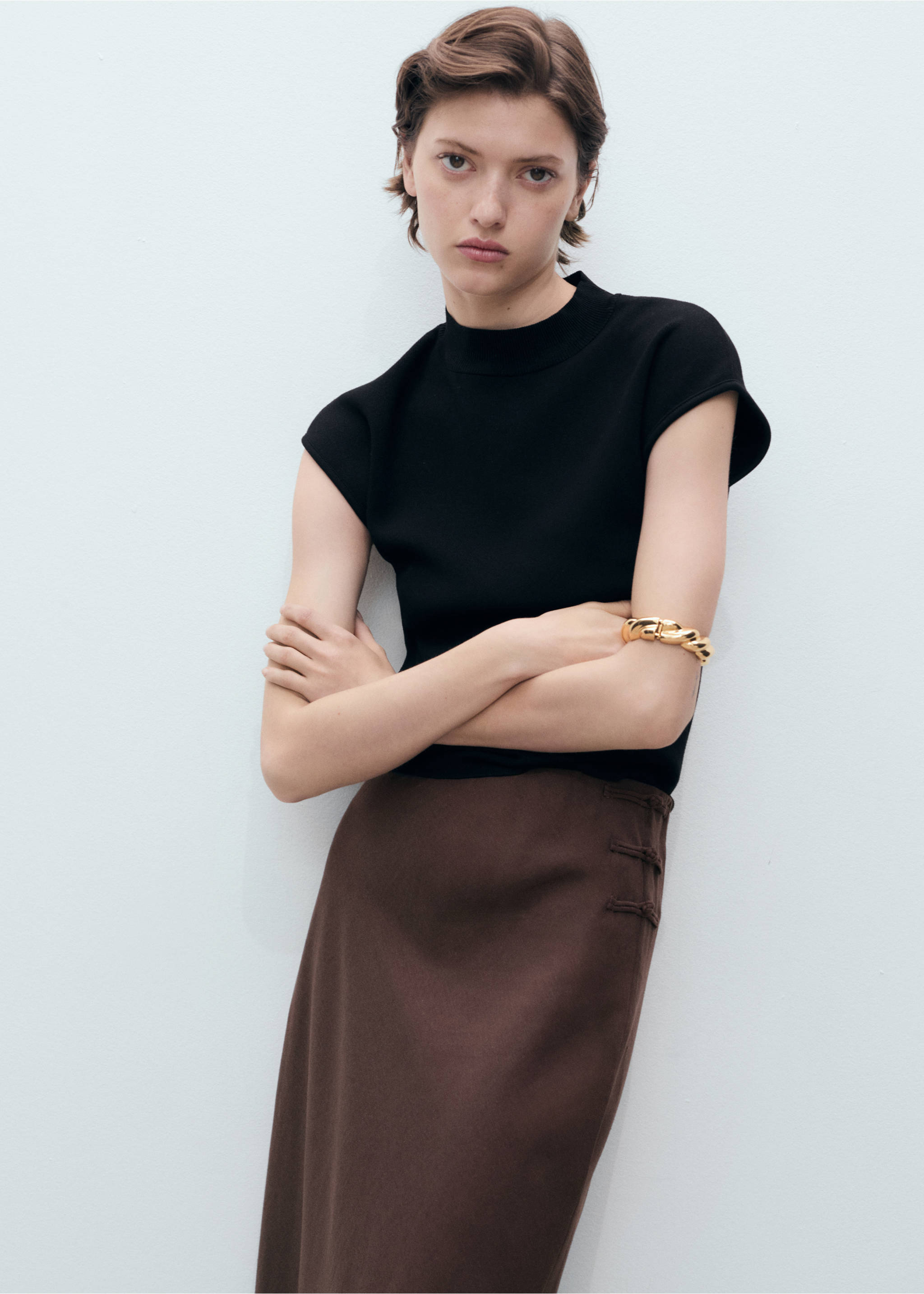 Linen-blend straight skirt - Details of the article 2, Chocolate. Ref: 17071141-00.