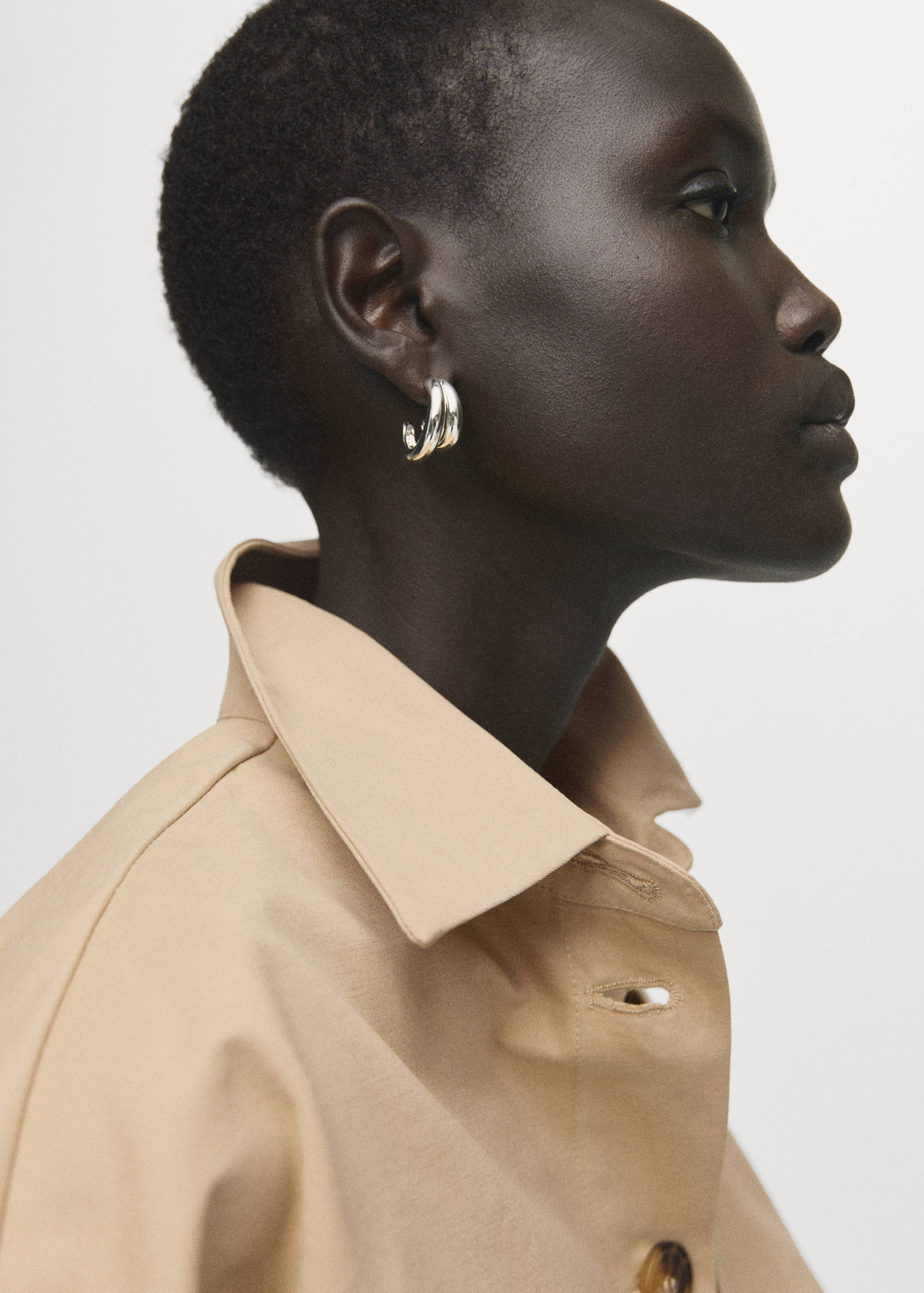 Gabardina cropped com estilo de capa - Pormenor do artigo 1