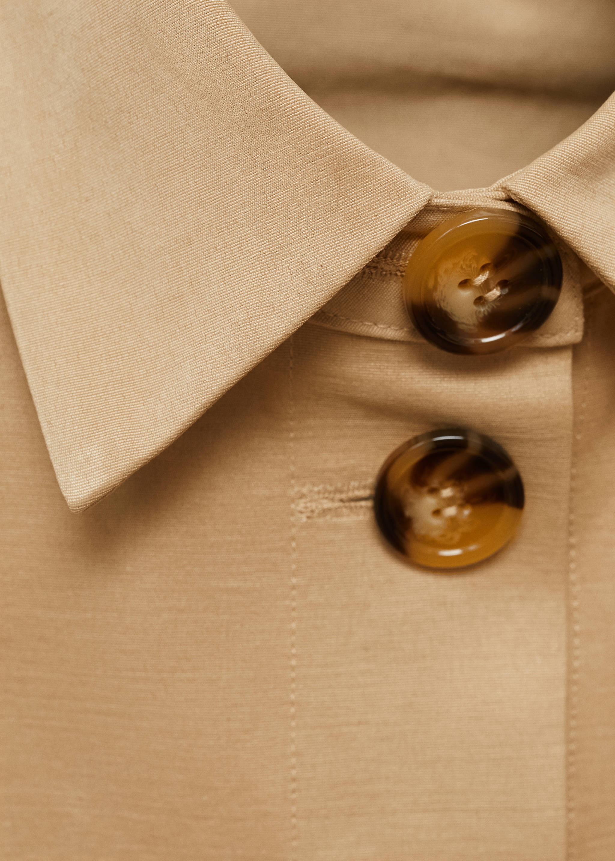 Gabardina cropped com estilo de capa - Pormenor do artigo 8