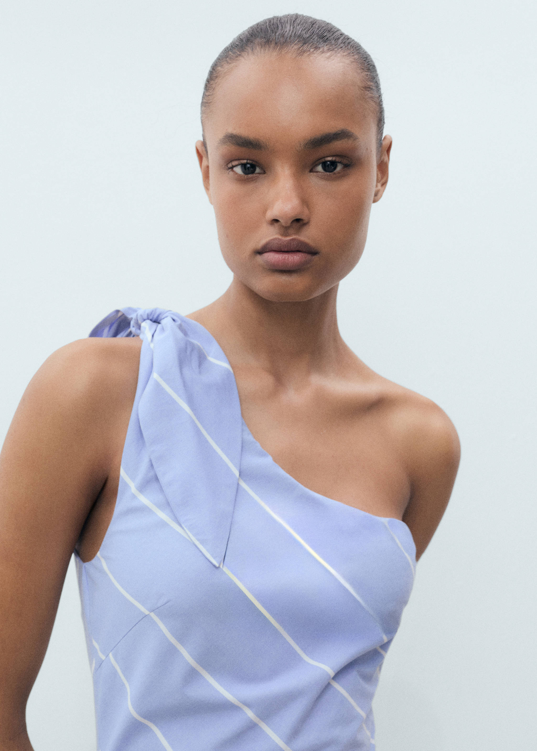 Asymmetrical striped dress with knot - Details of the article 1