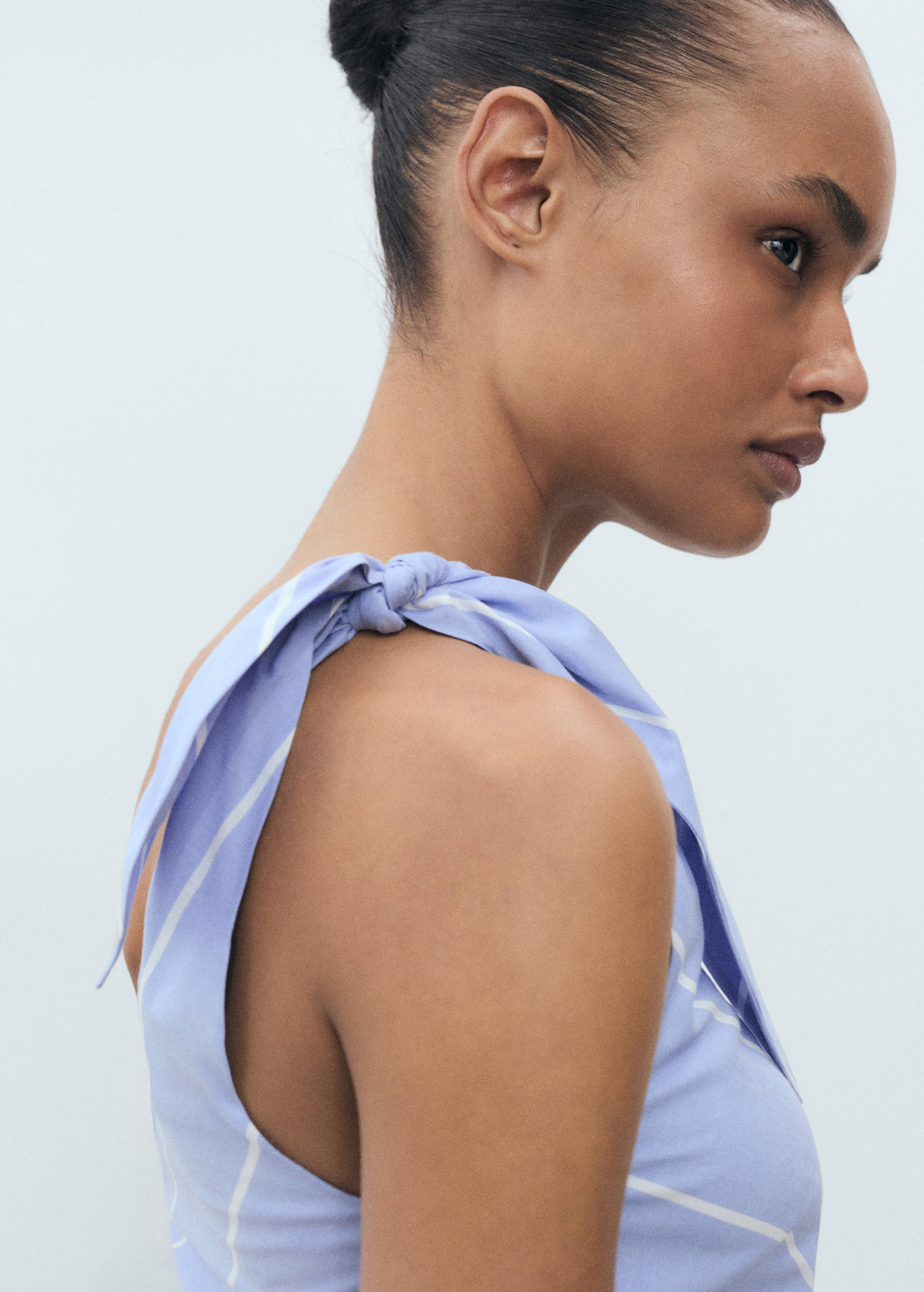 Asymmetrical striped dress with knot - Details of the article 6