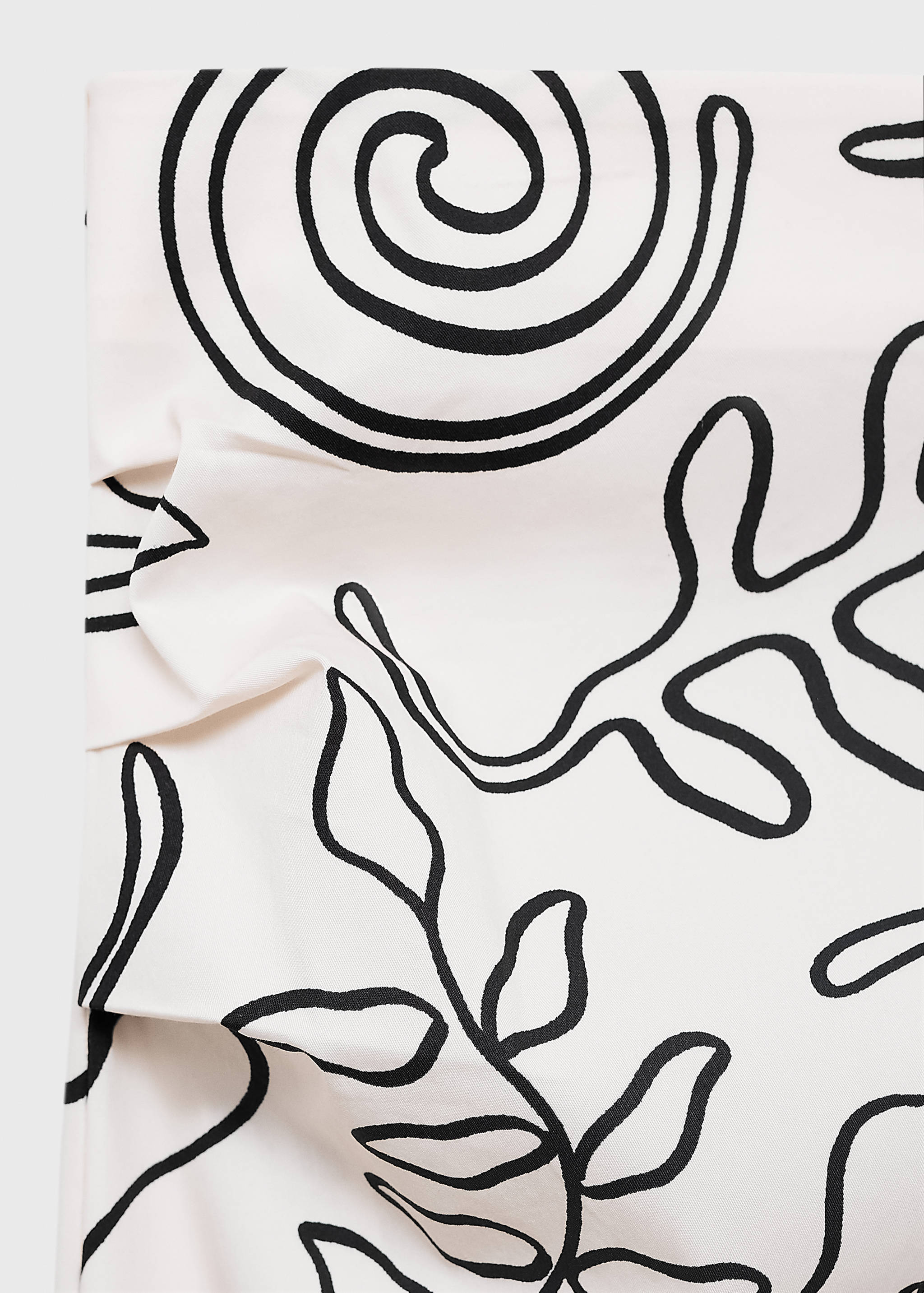 Slit printed long skirt - Details of the article 8