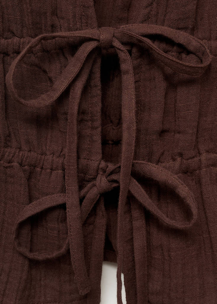 Ruffled top with bows — Chocolate