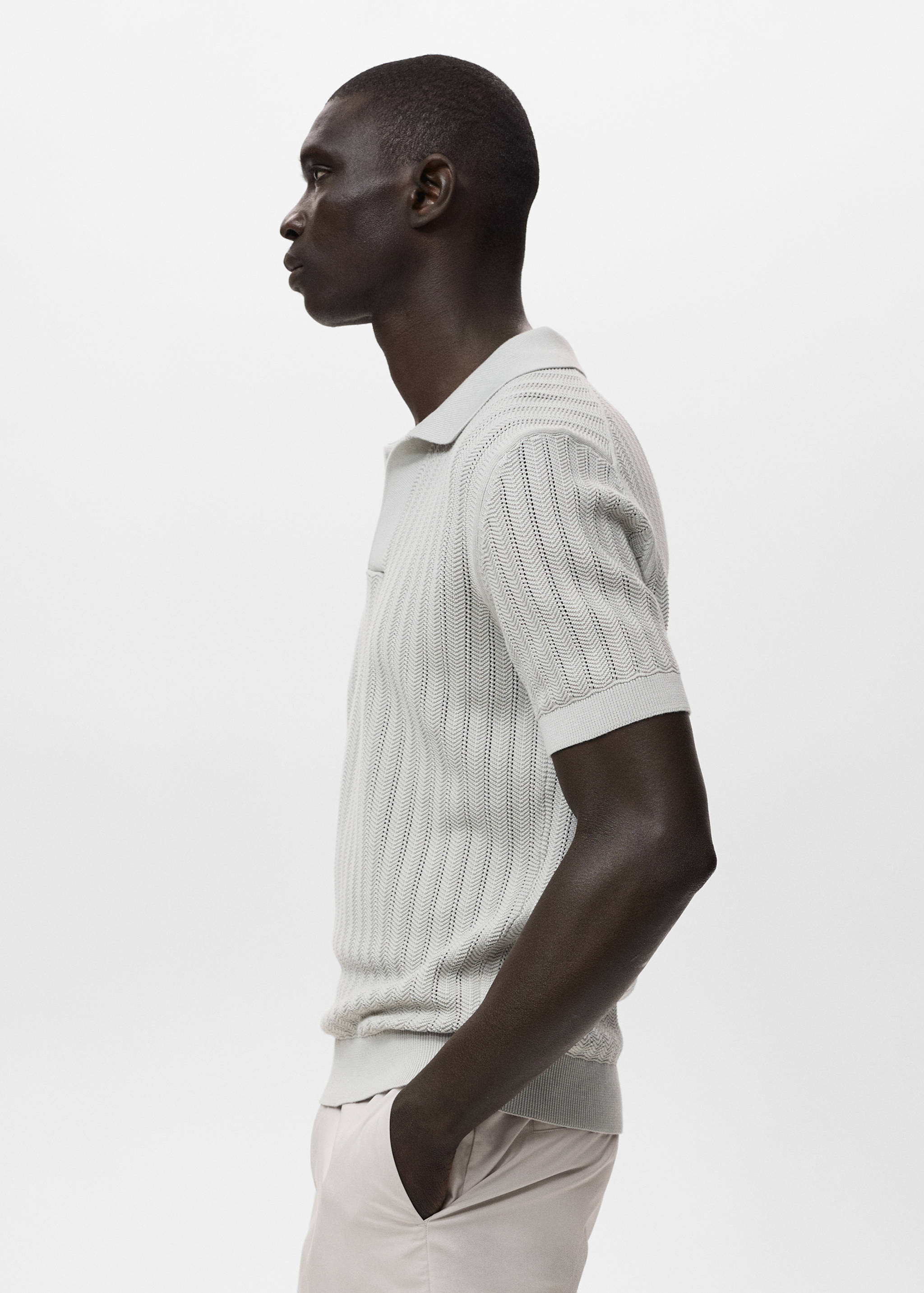 100% slim-fit cotton trousers - Details of the article 2