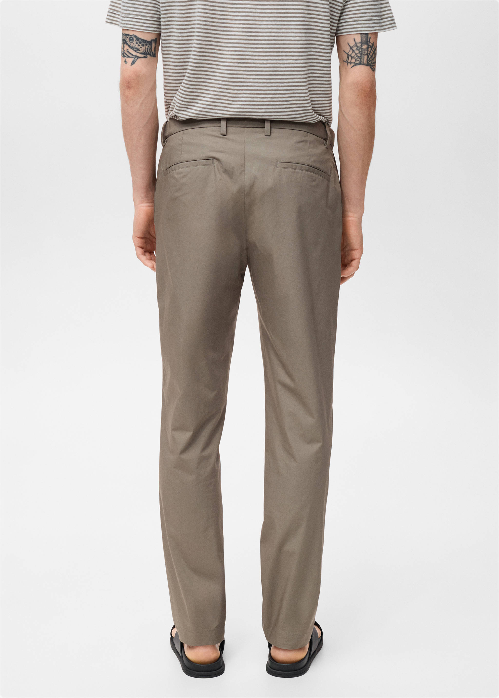 100% slim-fit cotton trousers - Reverse of the article