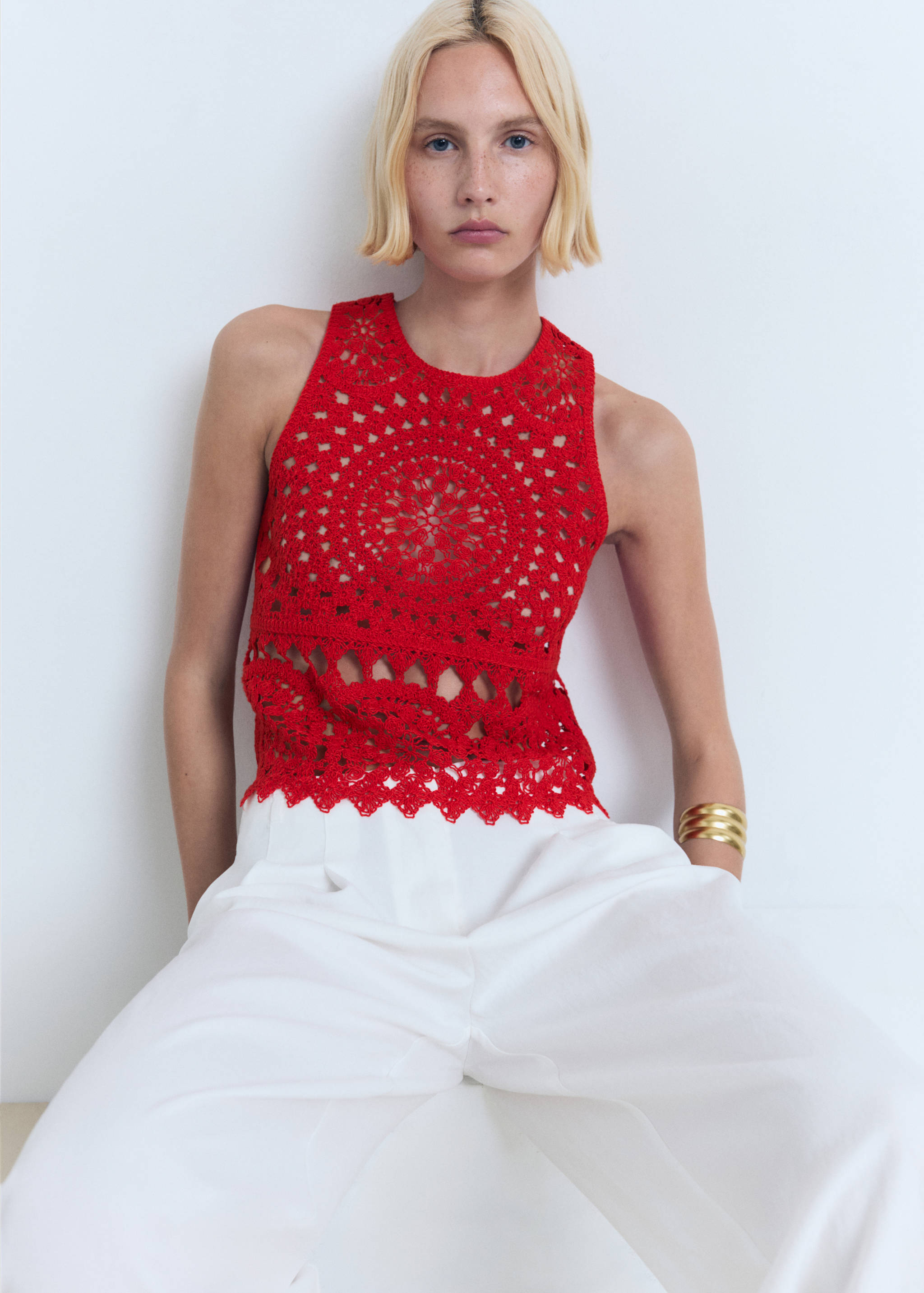 Crochet knitted top - Details of the article 2