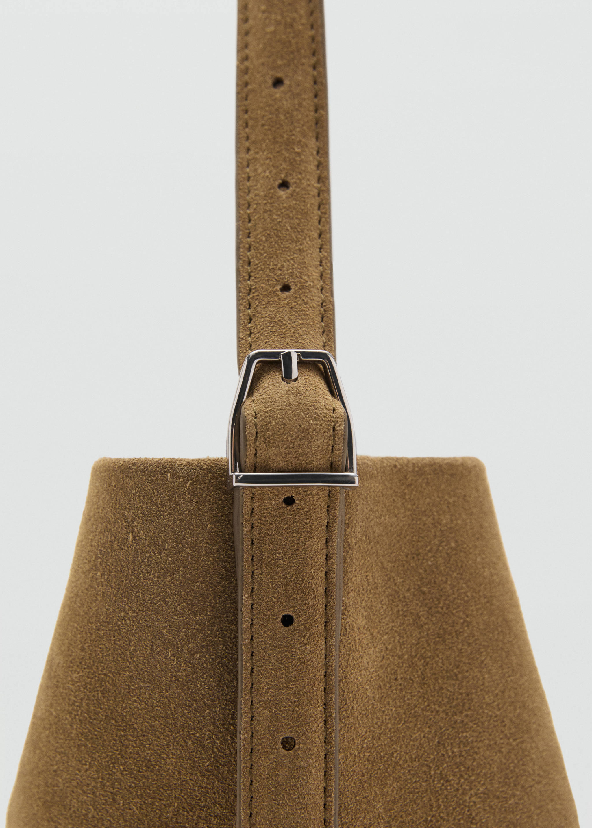 Δερμάτινη τσάντα bucket - Λεπτομέρεια του προϊόντος 1