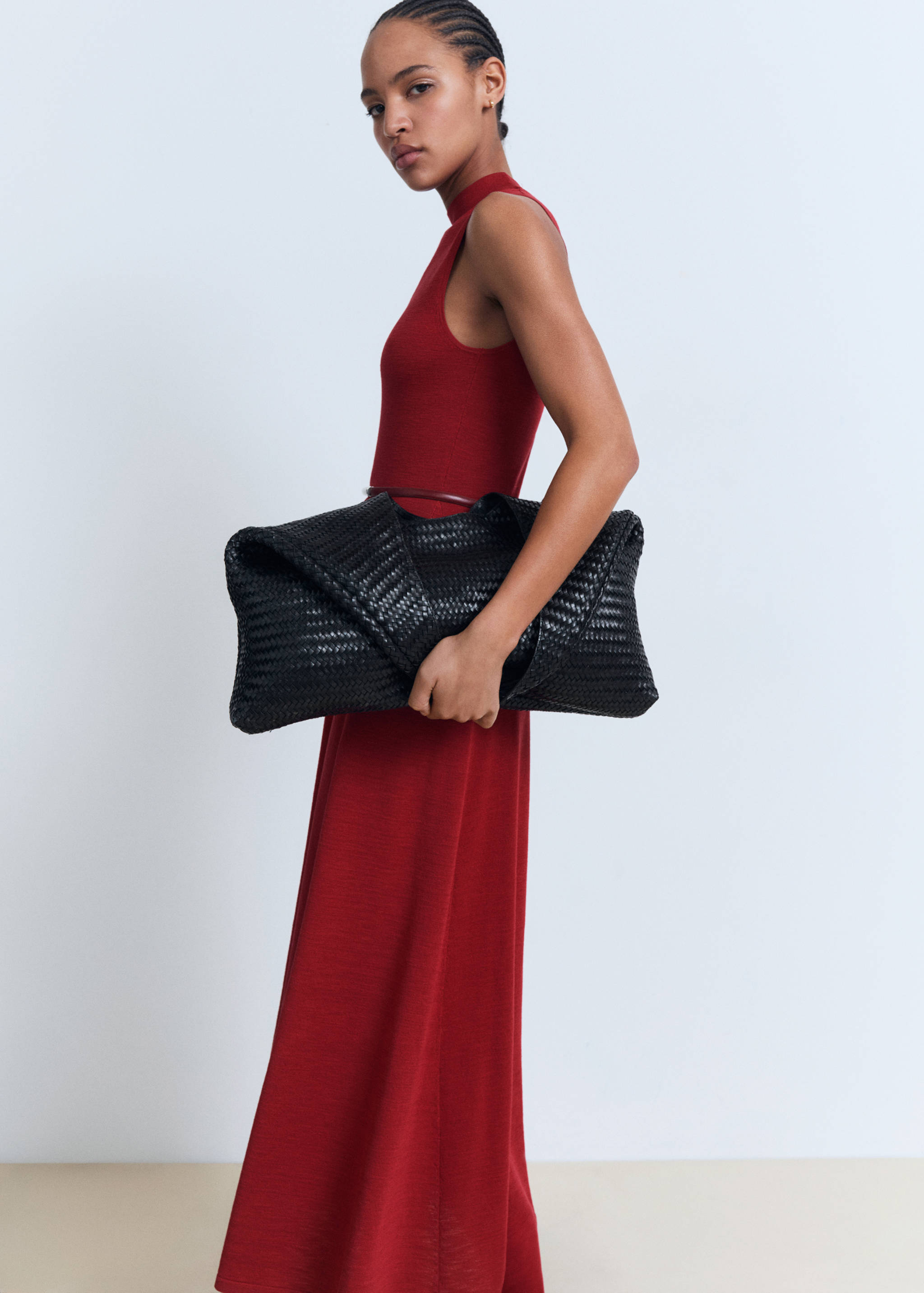 Haljina od finog pletiva A kroja - Prikaz srednjeg dijela